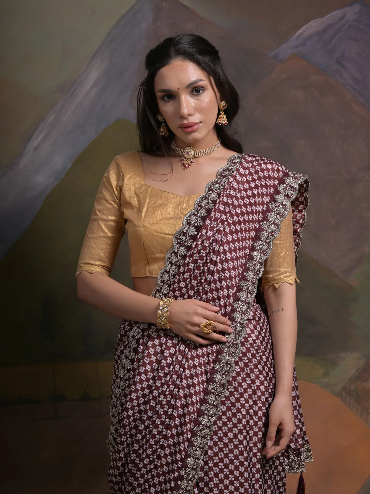 Odette Wine Printed Chiffon Saree With Unstitched Blouse For Women - Image 4