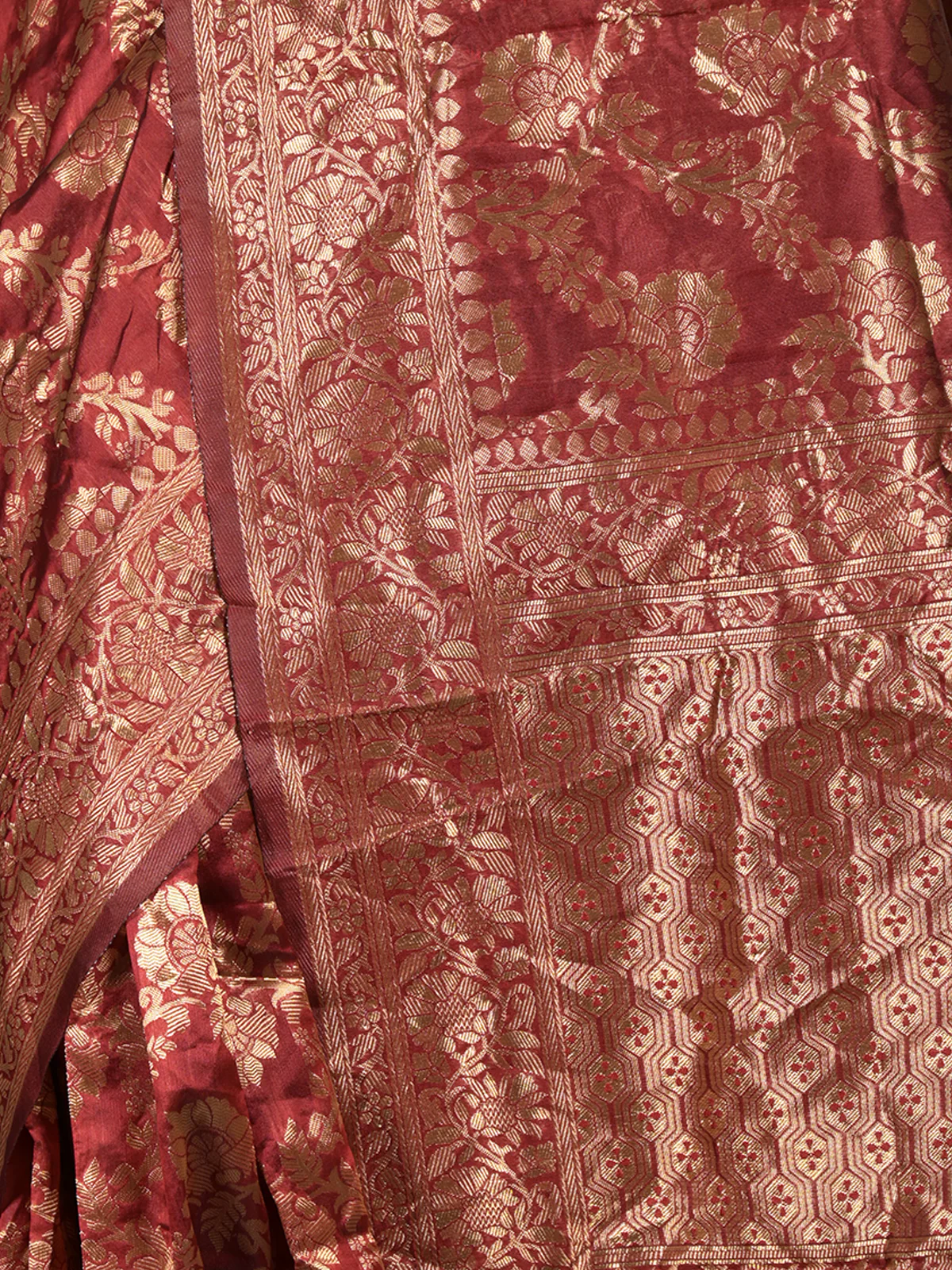 Odette Maroon Silk Blend Woven Saree with Unstitched Blouse for Women - Image 5