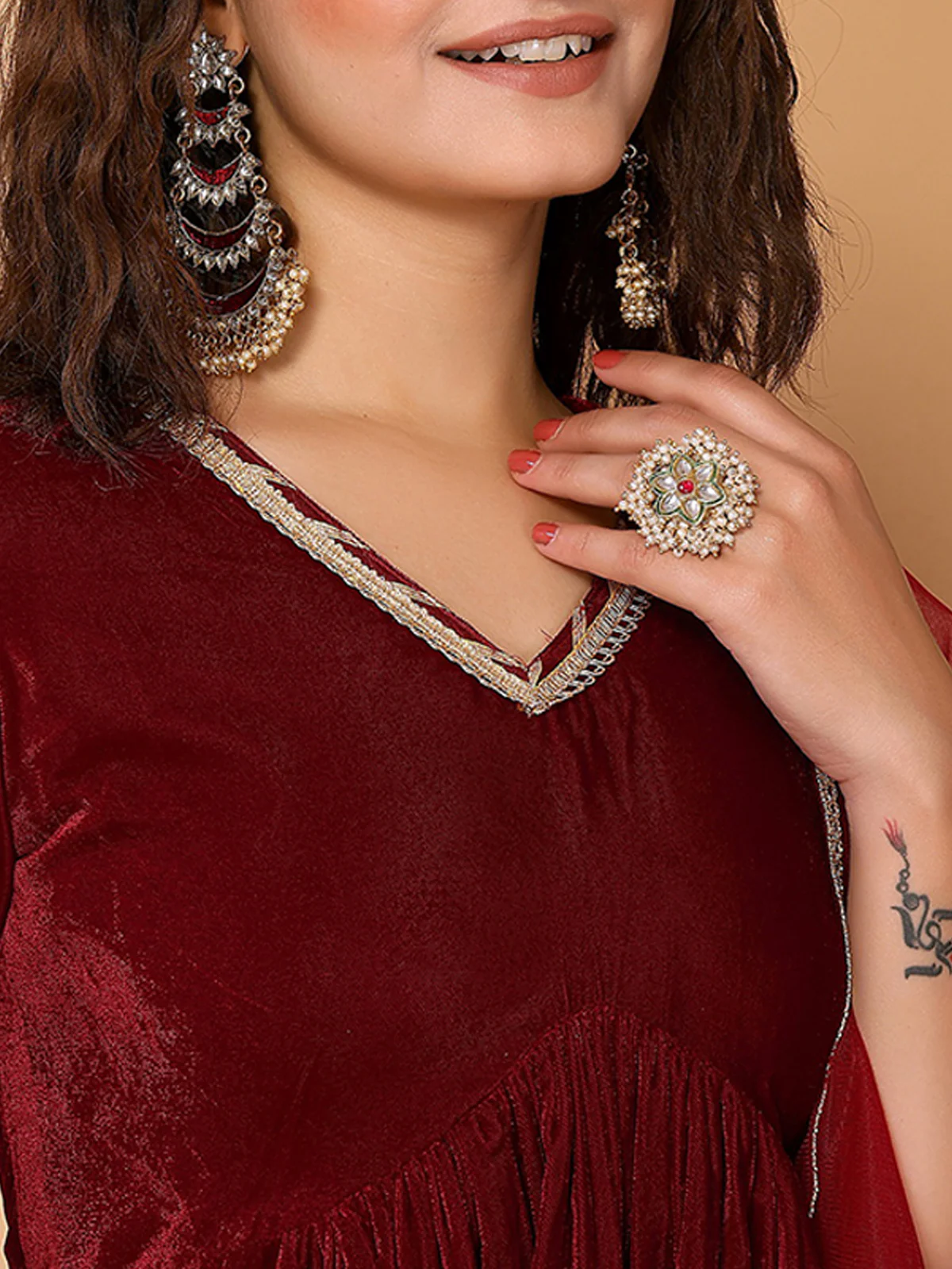 Odette Maroon Velvet Solid Stitched Kurta Set For Women - Image 5