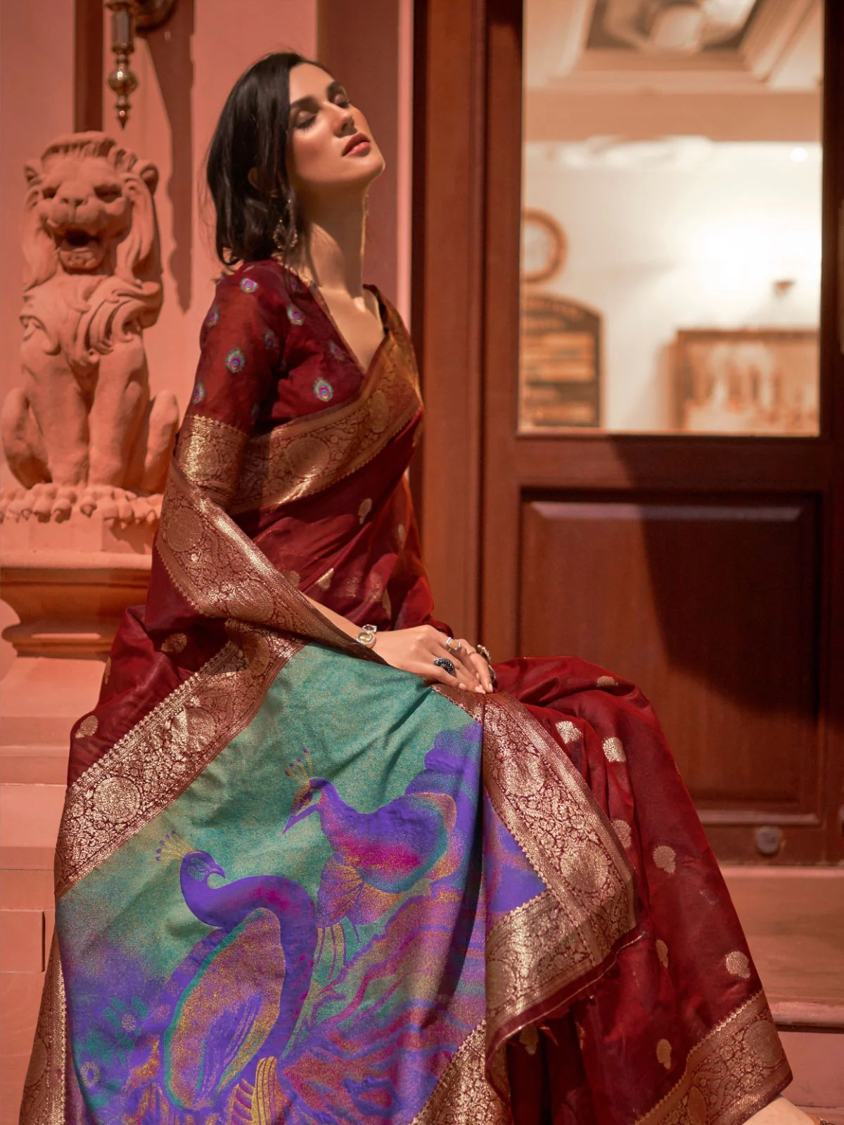 Odette Maroon Woven Design Silk Blend Saree With Unstitched Blouse For Women - Image 2