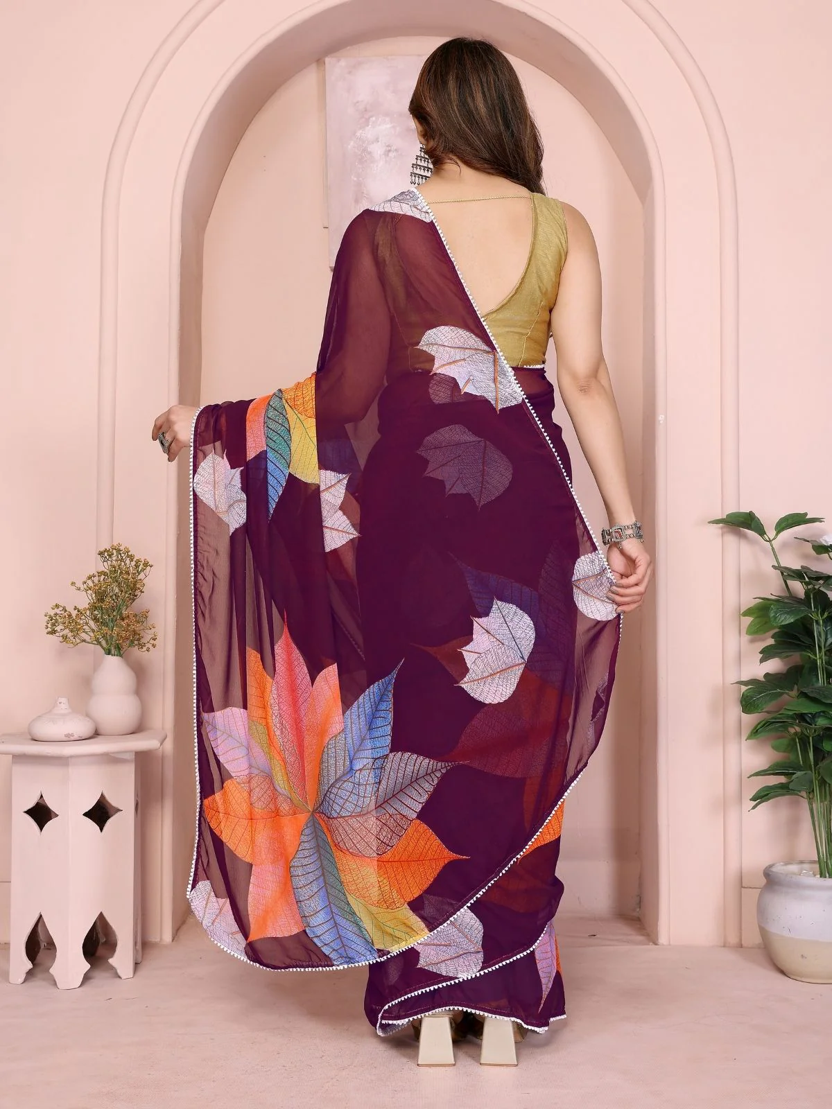 Odette Mauve Georgette Printed Saree For Women - Image 3