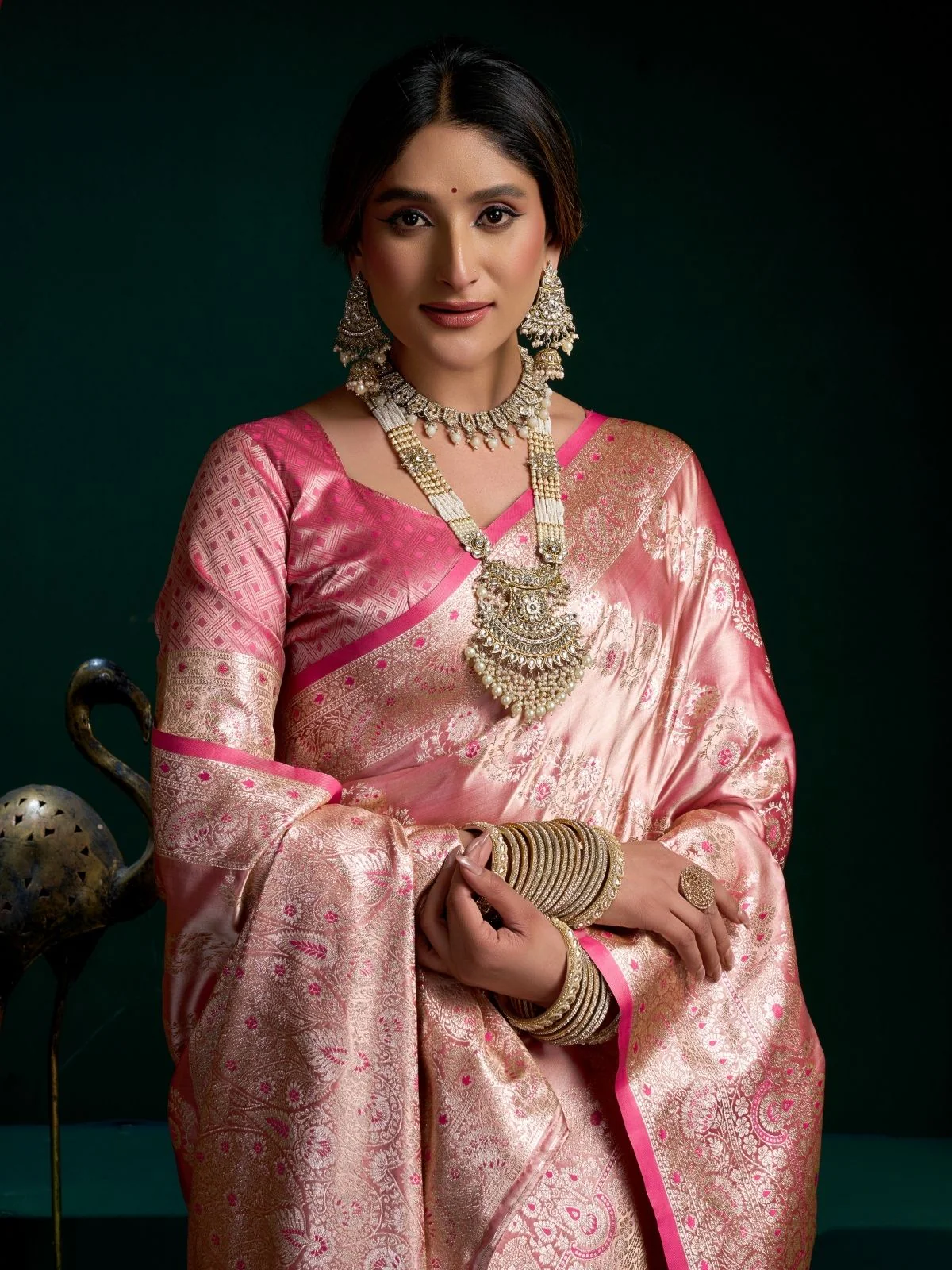 Odette Mauve Pink Silk Blend Woven Saree For Women - Image 5