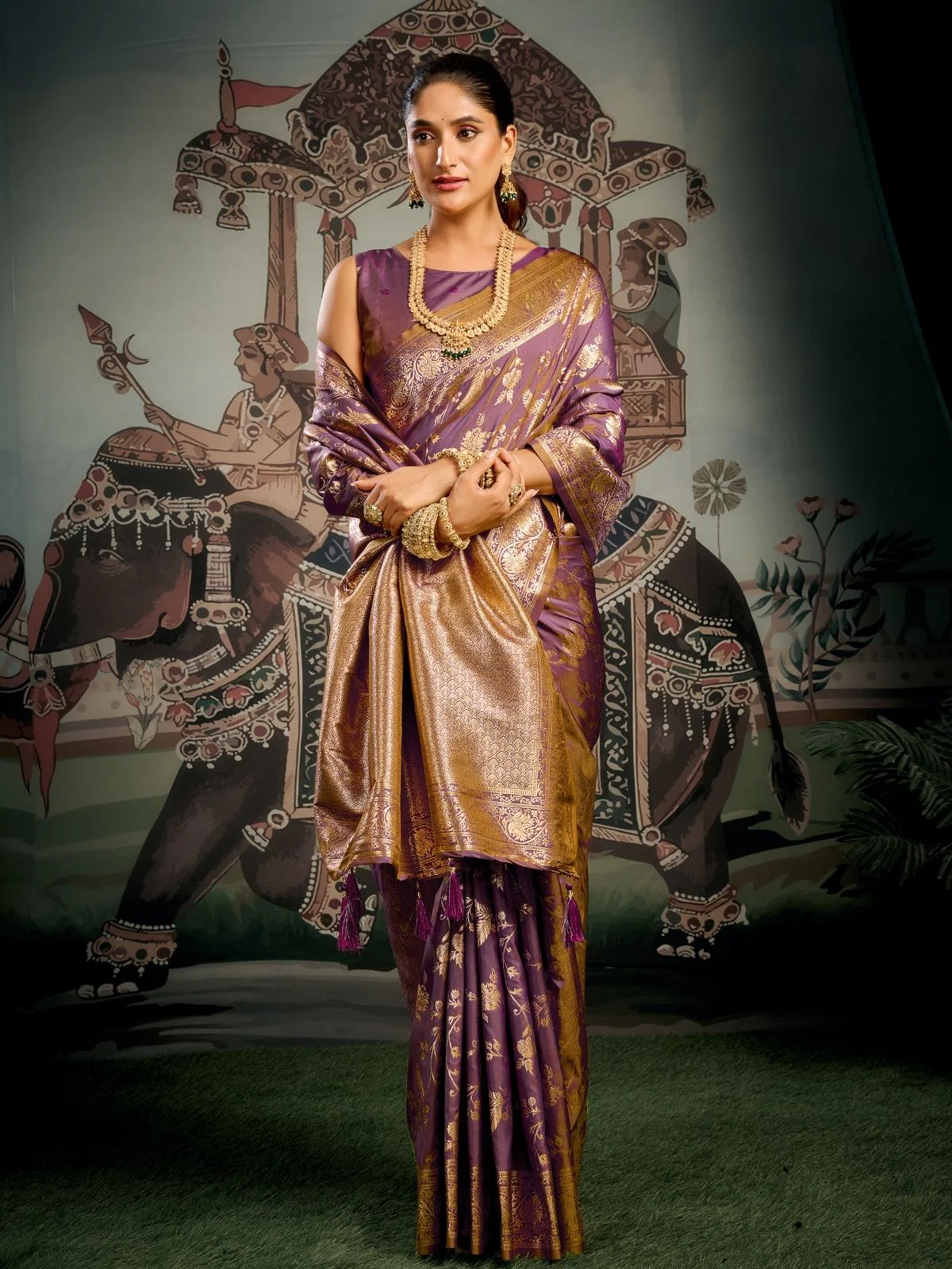 Odette Mauve Silk Blend Woven Saree For Women - Image 2