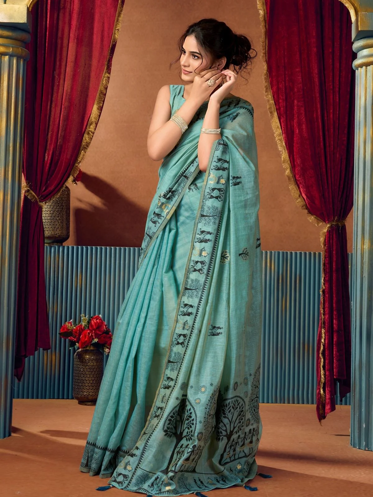 Odette Mint Green Cotton Blend Printed Saree For Women - Image 3