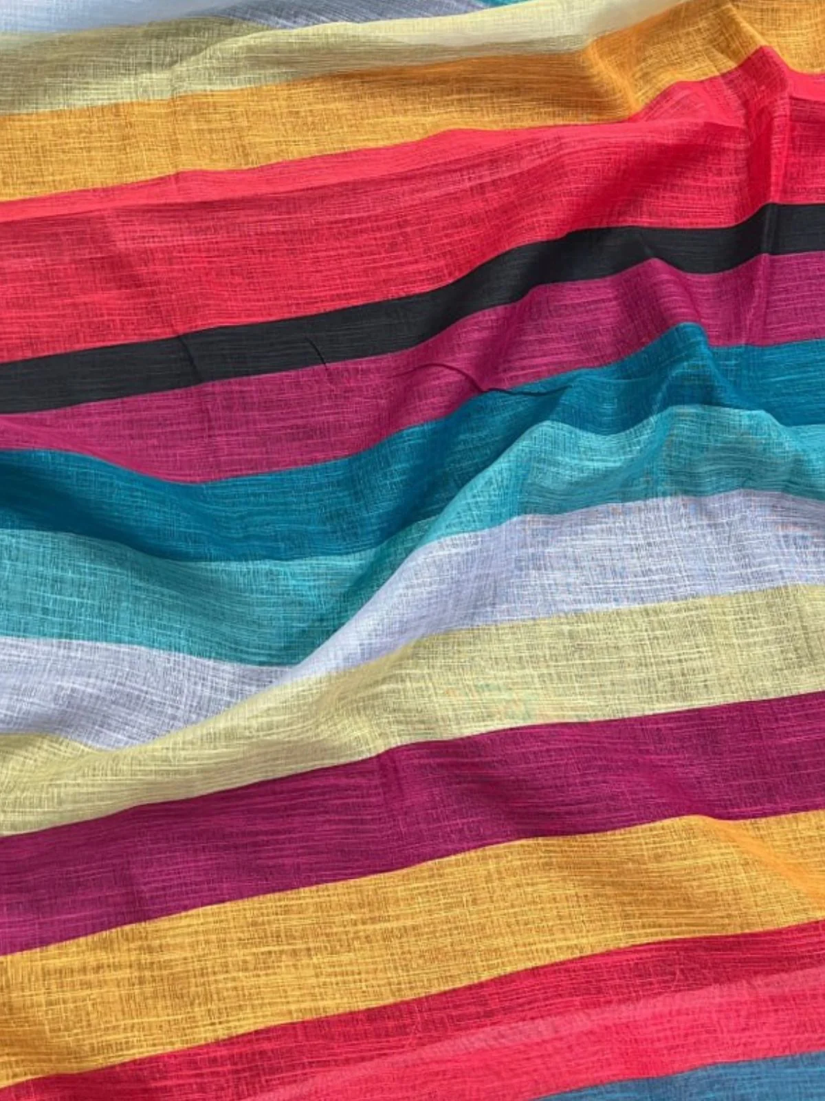 Odette Multi-Colour Cotton Blend Printed Saree For Women - Image 5
