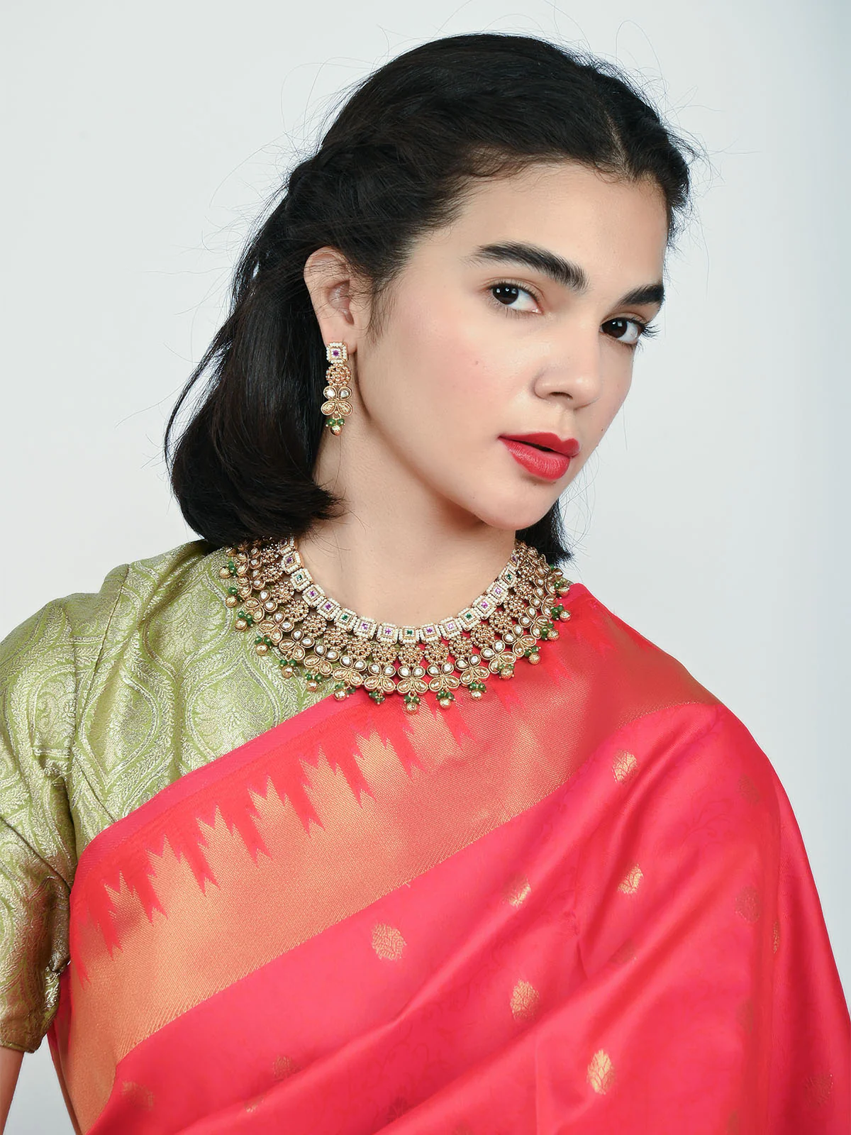 Odette Multicolor Alloy Kundan Jewellery Set For Women - Image 2