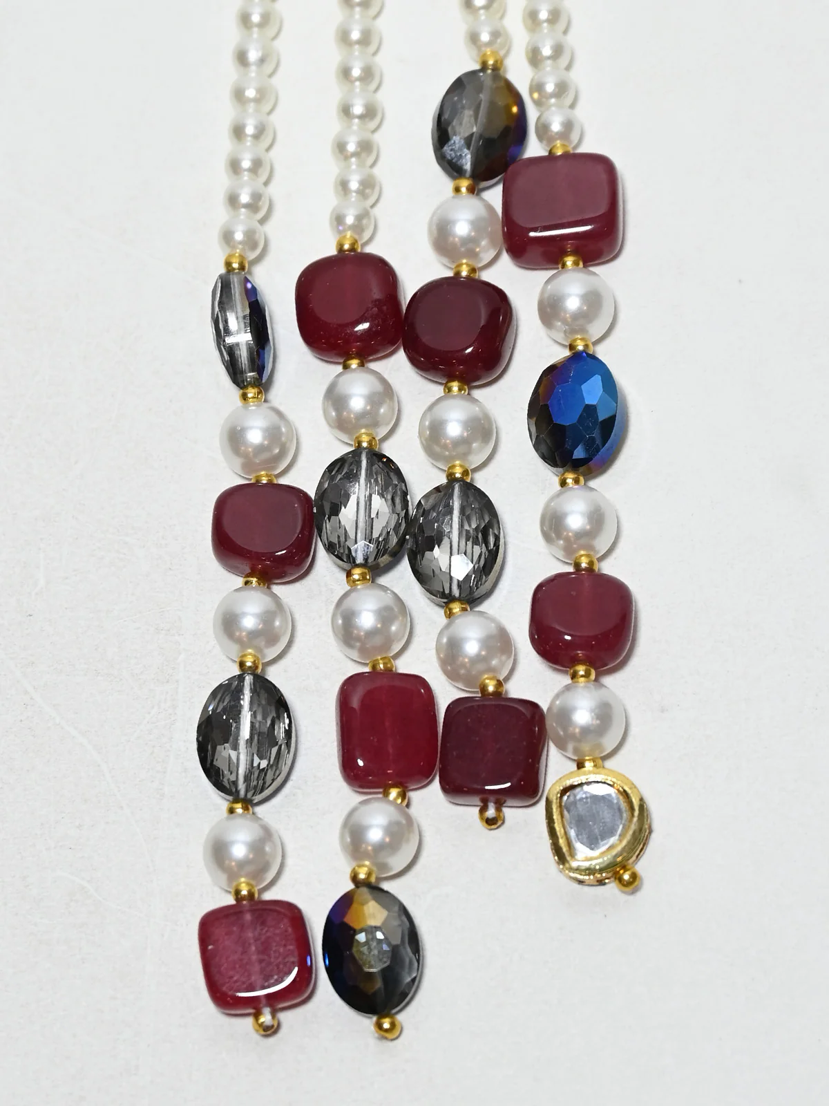 Odette Multicolor Alloy Pearl Embellished Tie For Women - Image 5