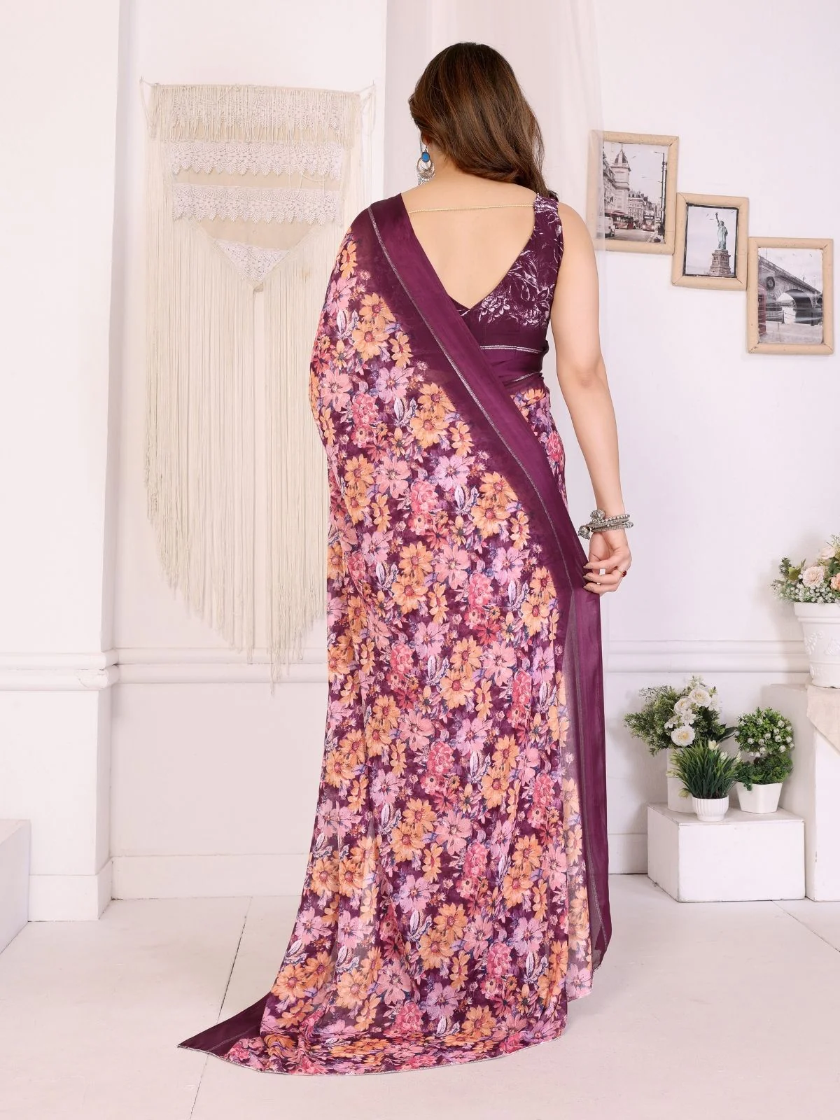 Odette Multicolor Georgette Printed Saree For Women - Image 3