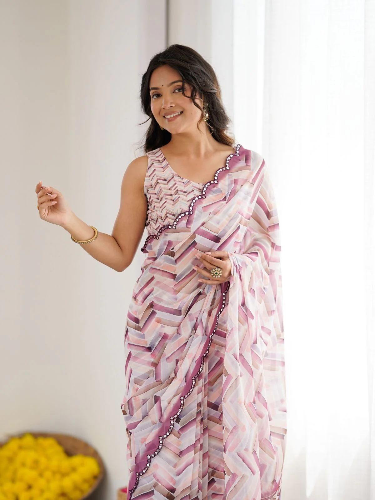 Odette Multicolor Georgette Printed Saree For Women - Image 4