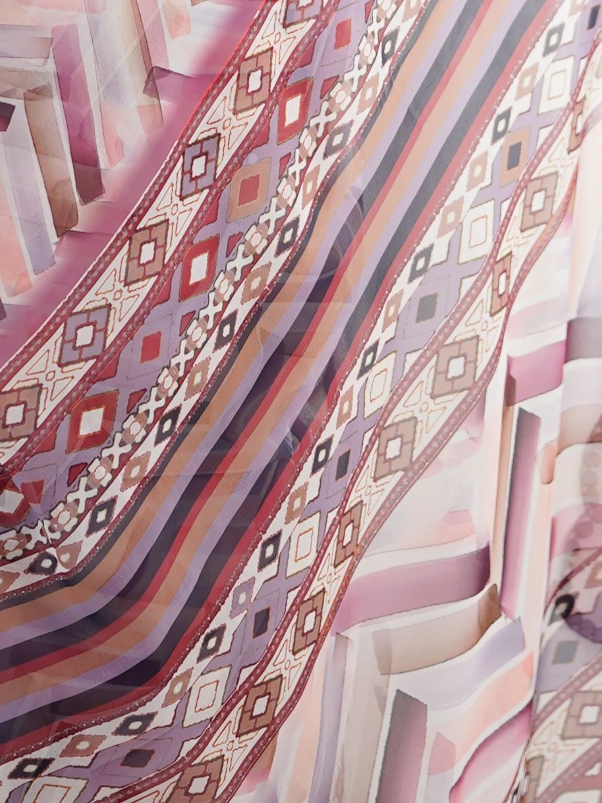 Odette Multicolor Georgette Printed Saree For Women - Image 5
