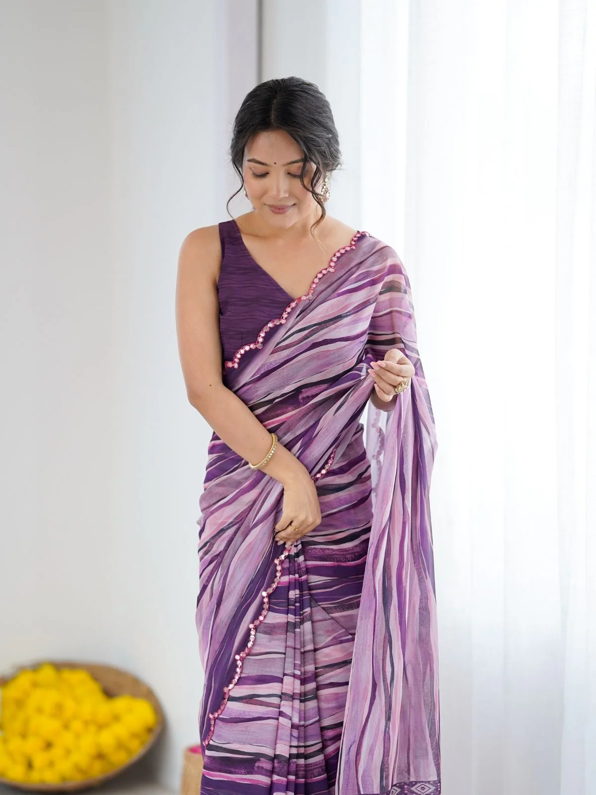 Odette Multicolor Georgette Printed Saree For Women - Image 4