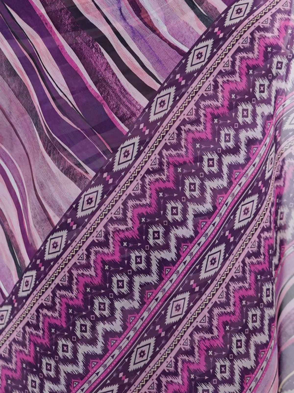 Odette Multicolor Georgette Printed Saree For Women - Image 5