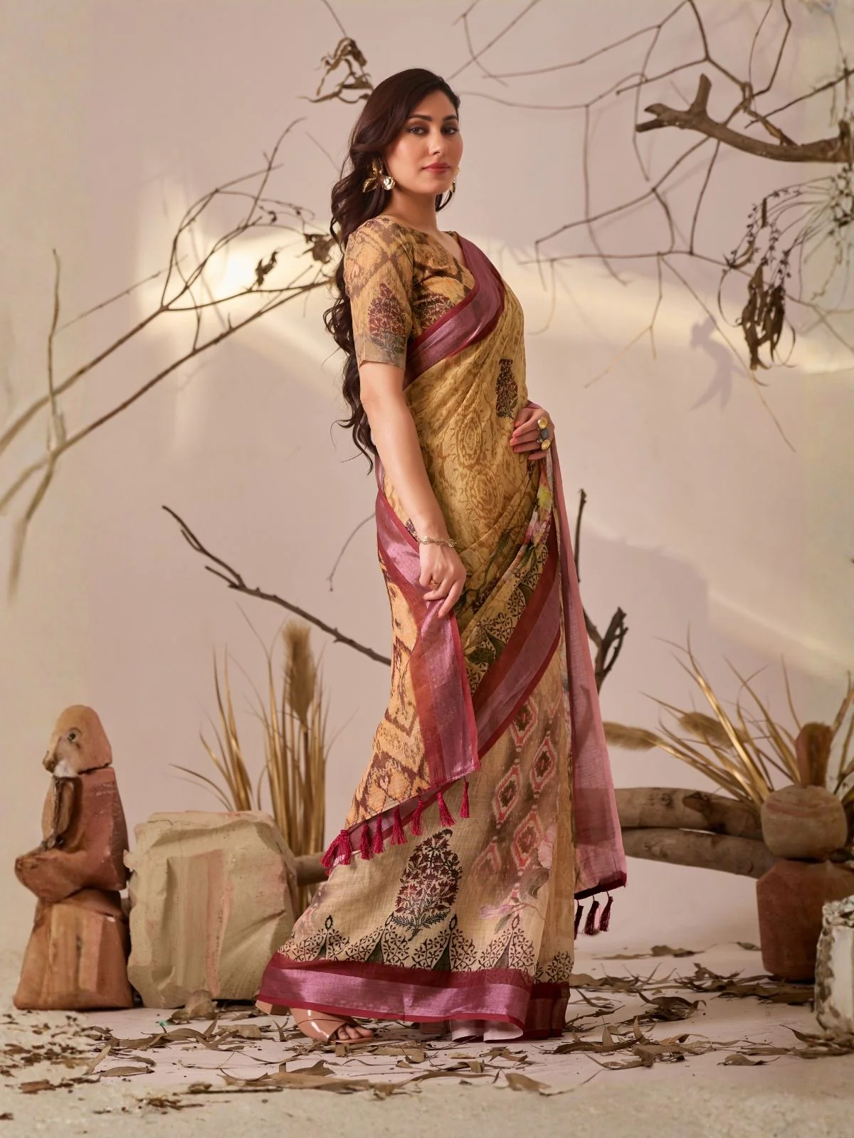 Odette Multicolor Linen Cotton Printed Saree For Women - Image 2
