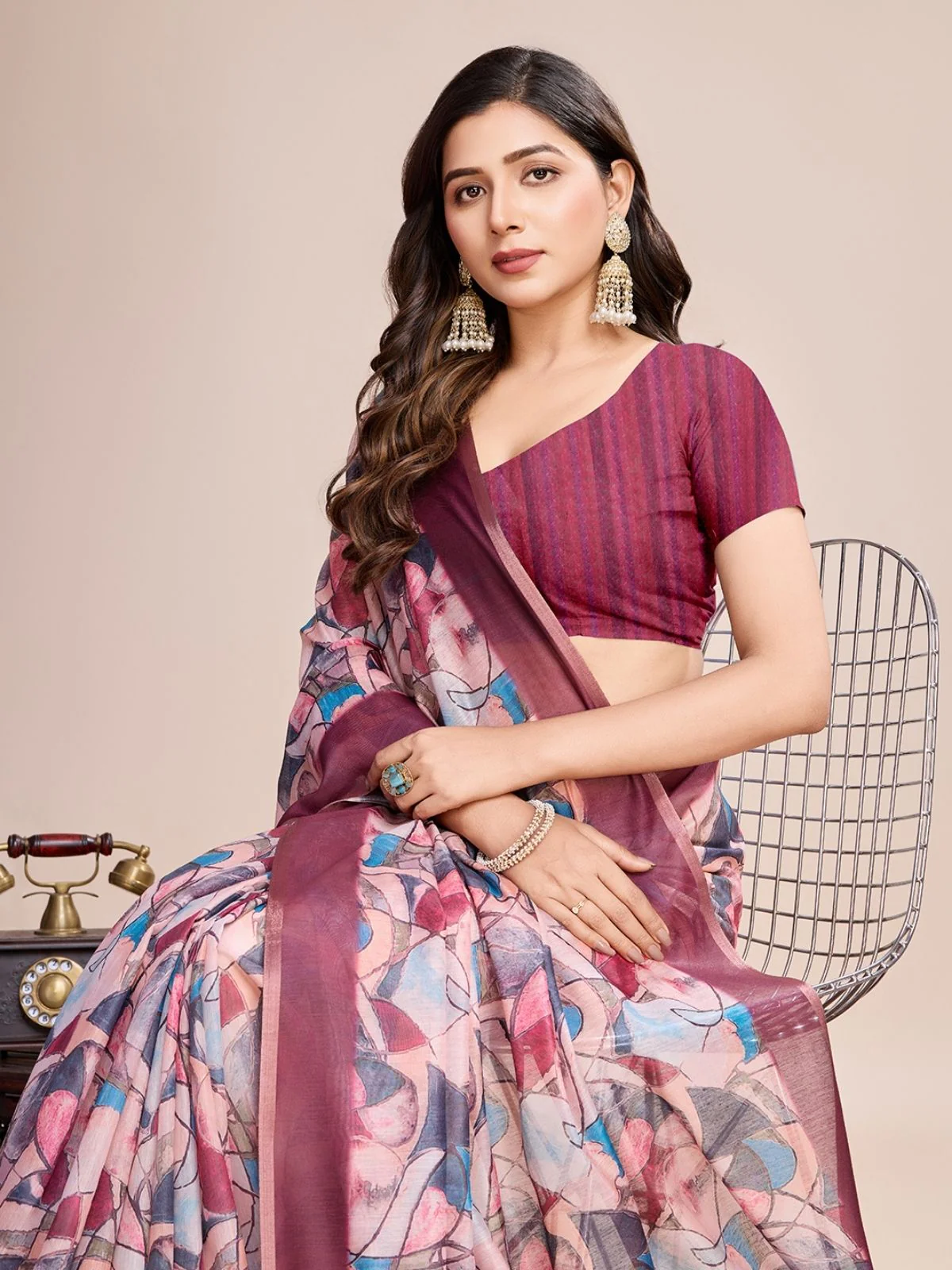 Odette Multicolor Linen Printed Saree With Unstitched Blouse For Women - Image 3