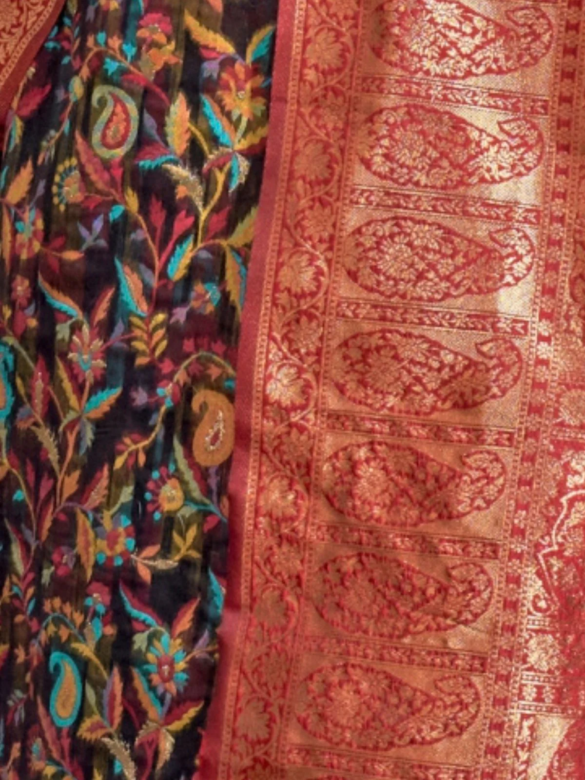 Odette Multicolor Modal Woven Saree With Unstitched Blouse For Women - Image 3