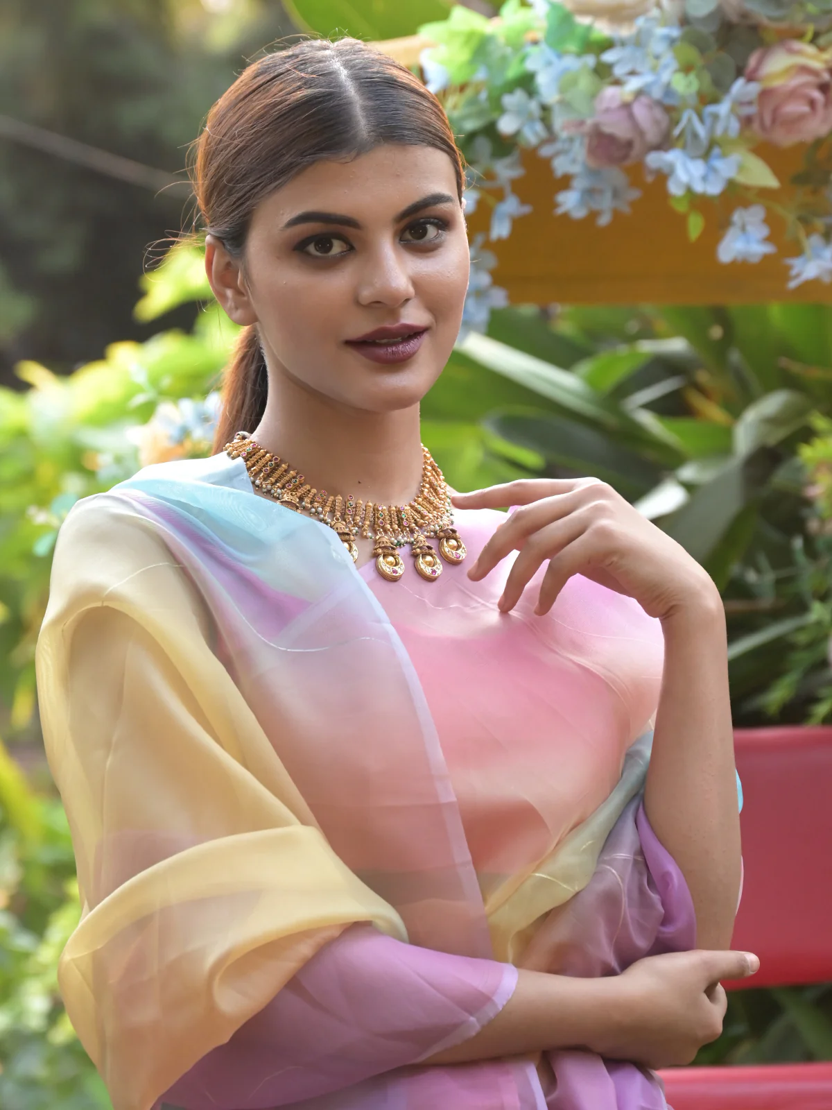 Odette Multicolor Printed Organza Saree with Unstitched Blouse for Women - Image 4