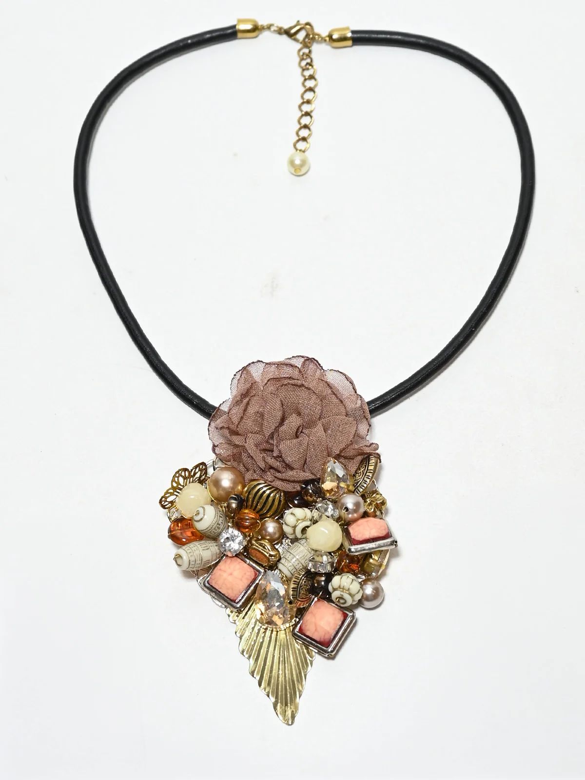 Odette Multicolor Silicon Pearl And Stone Jewellery Set For Women - Image 3