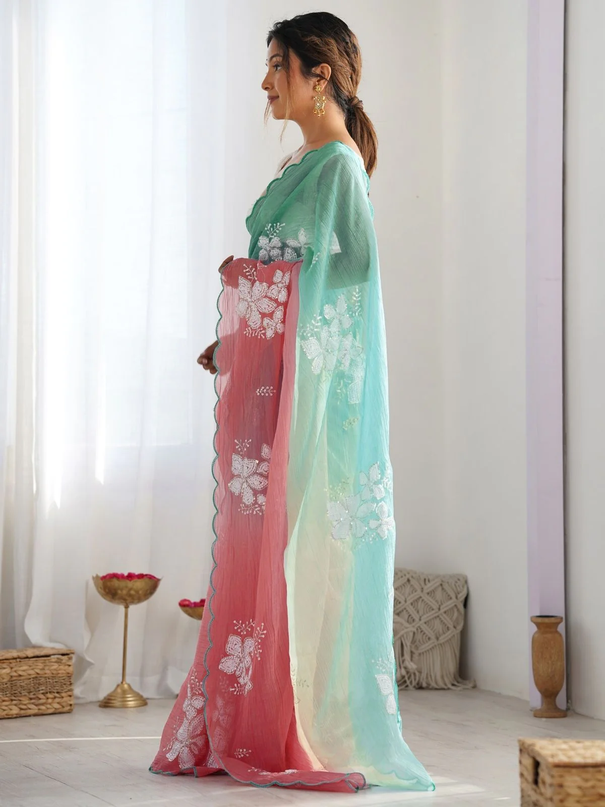 Odette Multicolor Silk Blend Embellished Saree For Women - Image 2