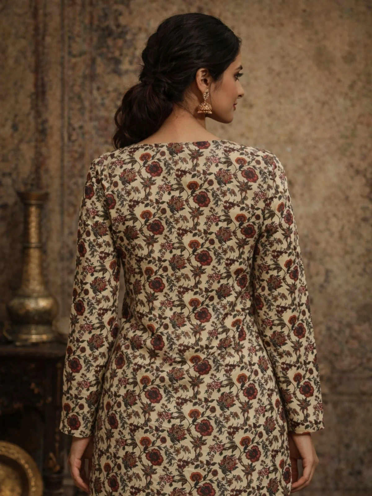 Odette Multicolor Silk Blend Floral Print Solid Kurti For Women - Image 3