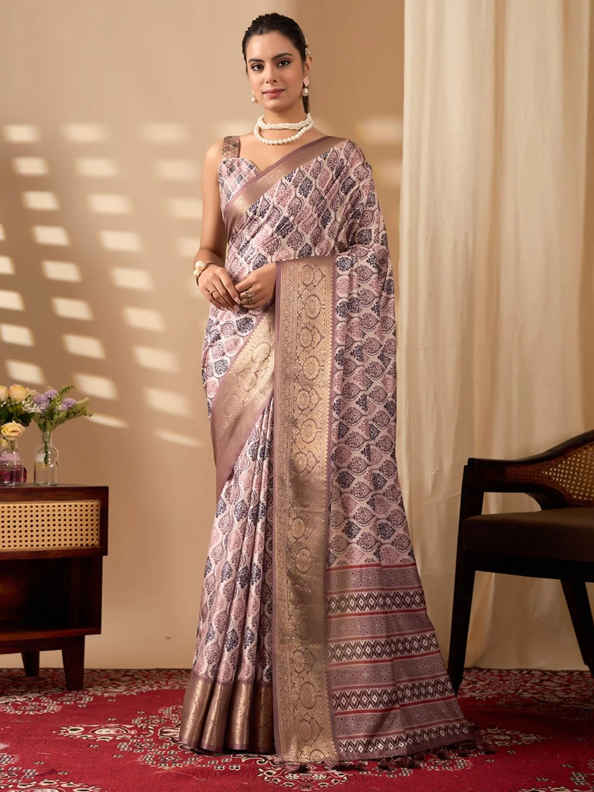 Odette Multicolor Silk Blend Printed Saree For Women