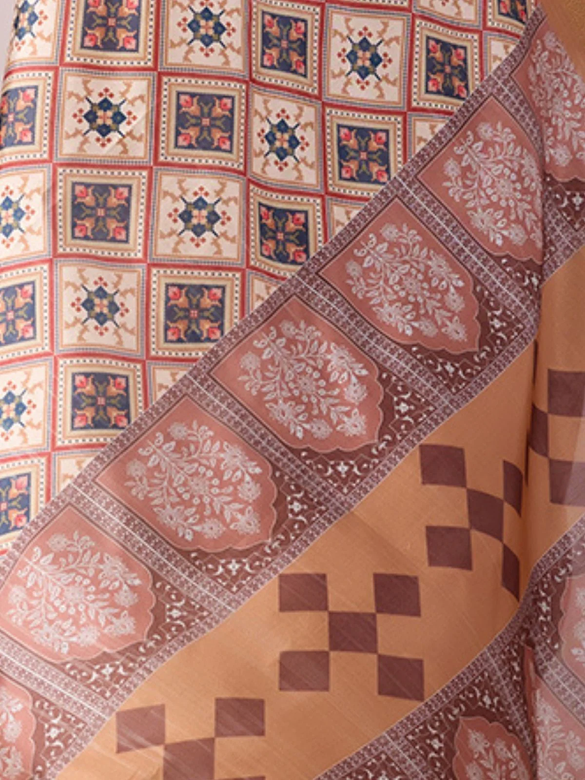 Odette Multicolor Silk Blend Printed Saree For Women - Image 5