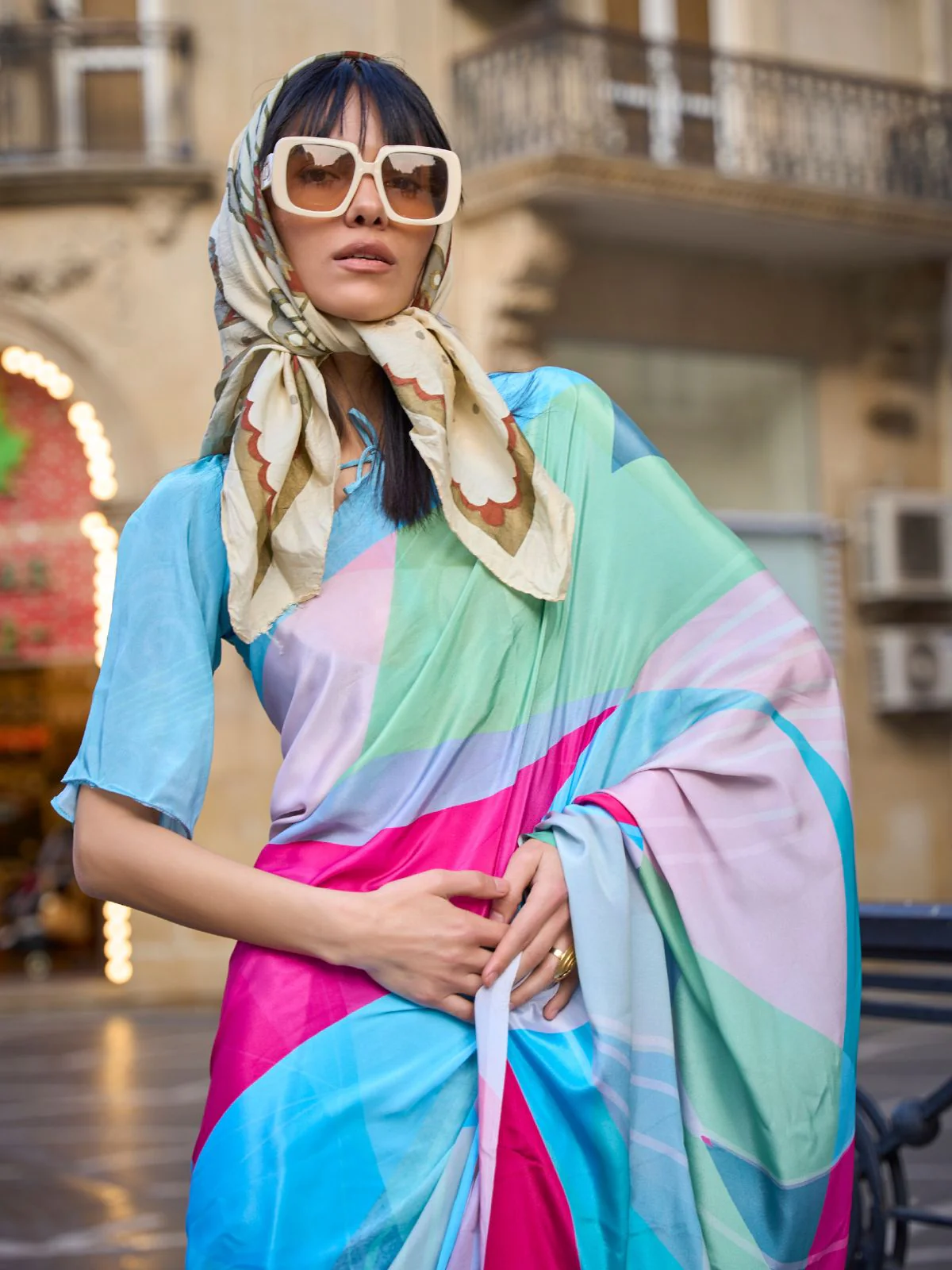 Odette Multicolor Silk Blend Printed Saree With Unstitched Blouse For Women - Image 2