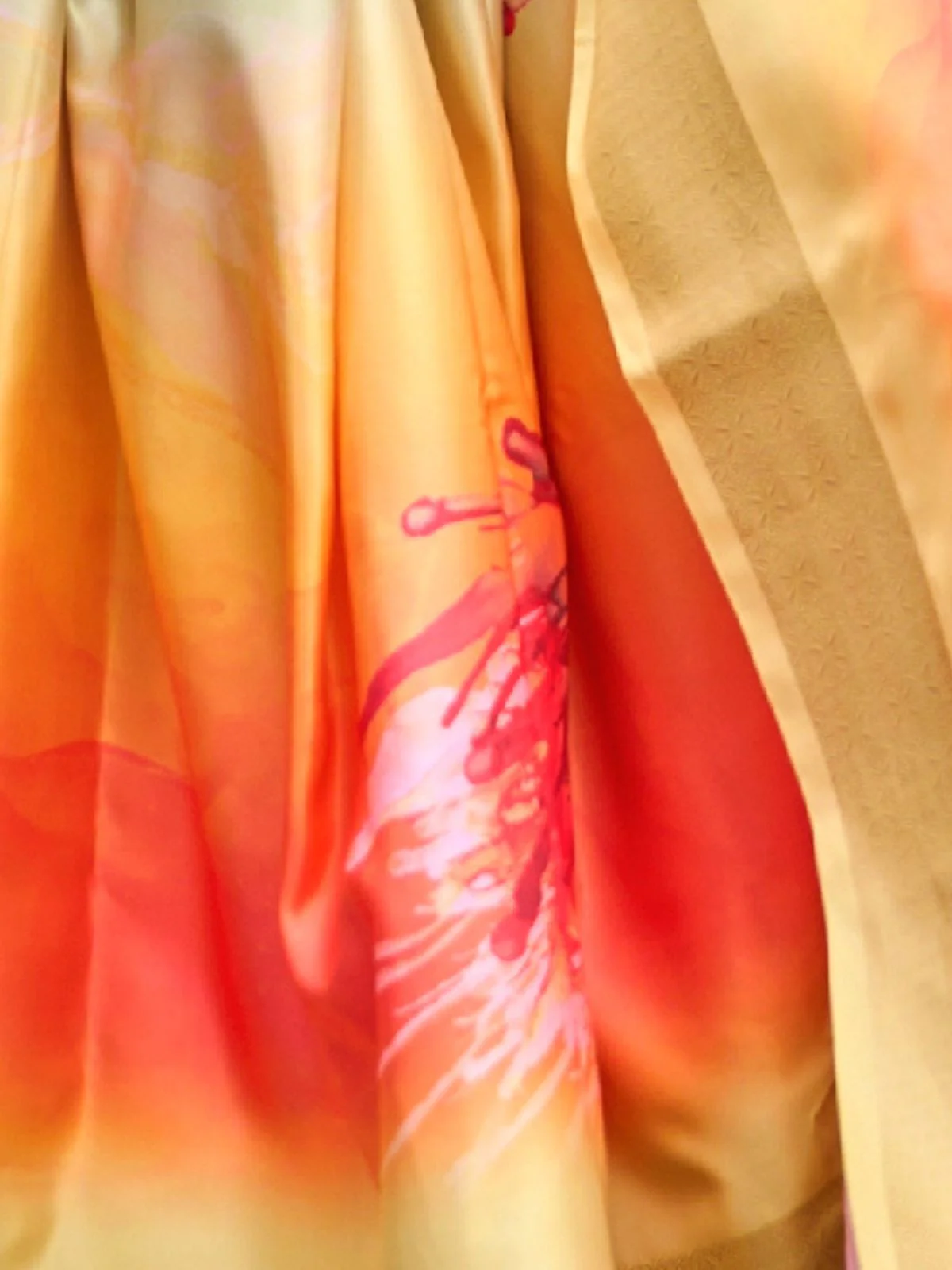 Odette Multicolor Silk Blend Printed Saree With Unstitched Blouse For Women - Image 3