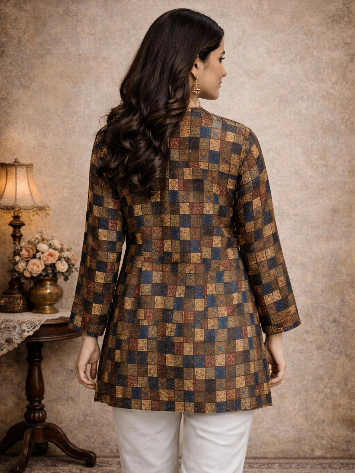 Odette Multicolor Silk Blend Printed Solid Kurti For Women - Image 3