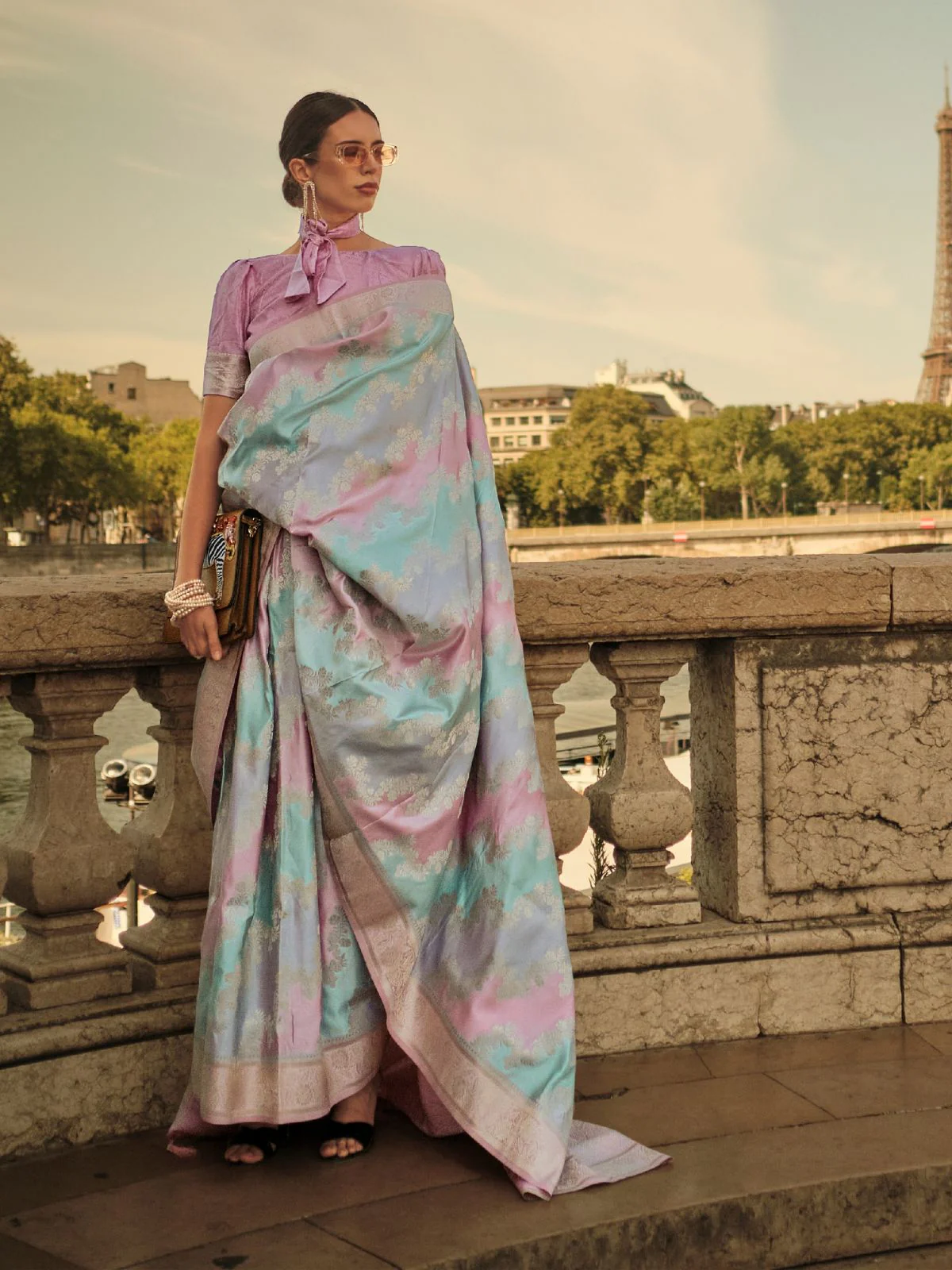 Odette Multicolor Silk Blend Woven Saree With Unstitched Blouse For Women - Image 2