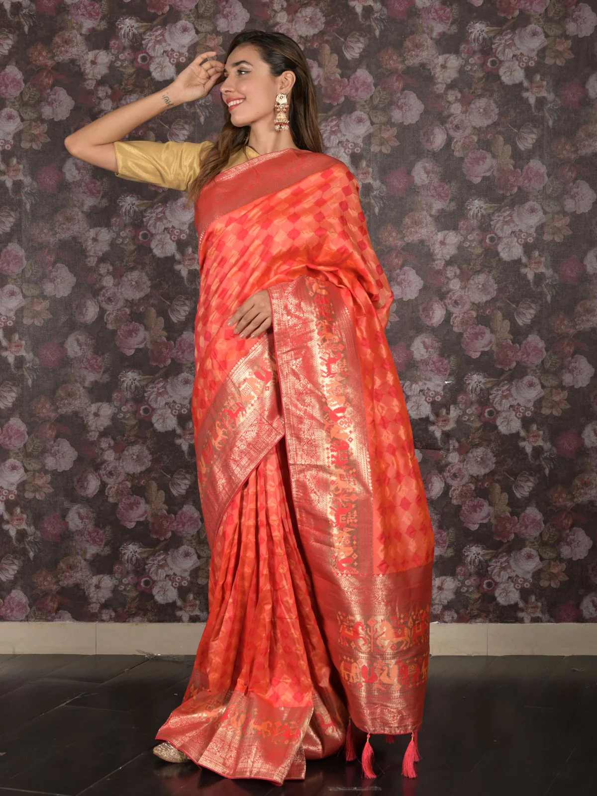 Odette Multicolored Woven Silk Blend Saree With Unstitched Blouse For Women - Image 2