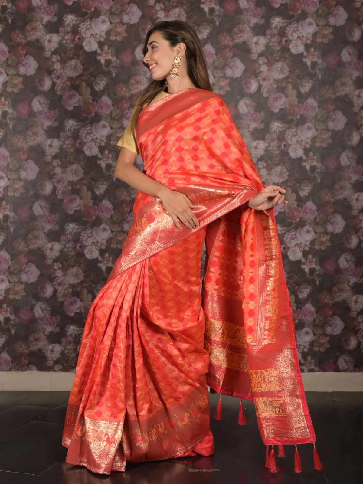Odette Multicolored Woven Silk Blend Saree With Unstitched Blouse For Women - Image 3