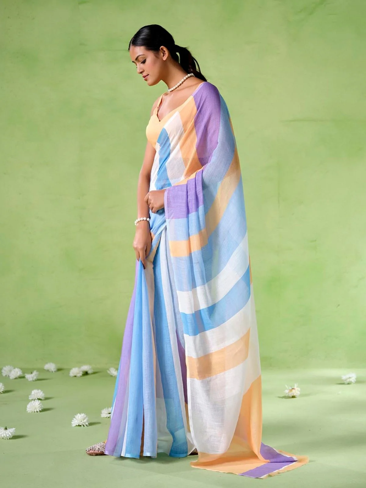 Odette Multicolour Cotton Linen Solid Printed Saree For Women - Image 2