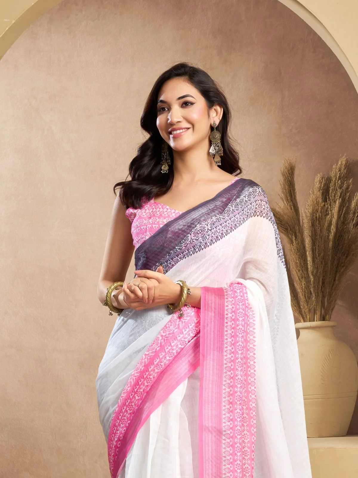 Odette Multicolour Cotton Linen Zari Work Saree For Women - Image 5
