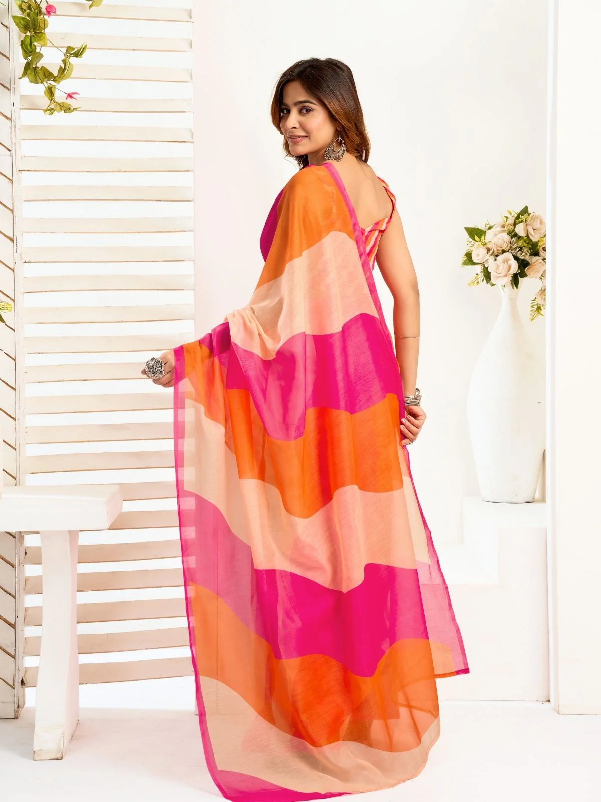 Odette Multicolour Cotton Linen Zari Work Saree For Women - Image 4