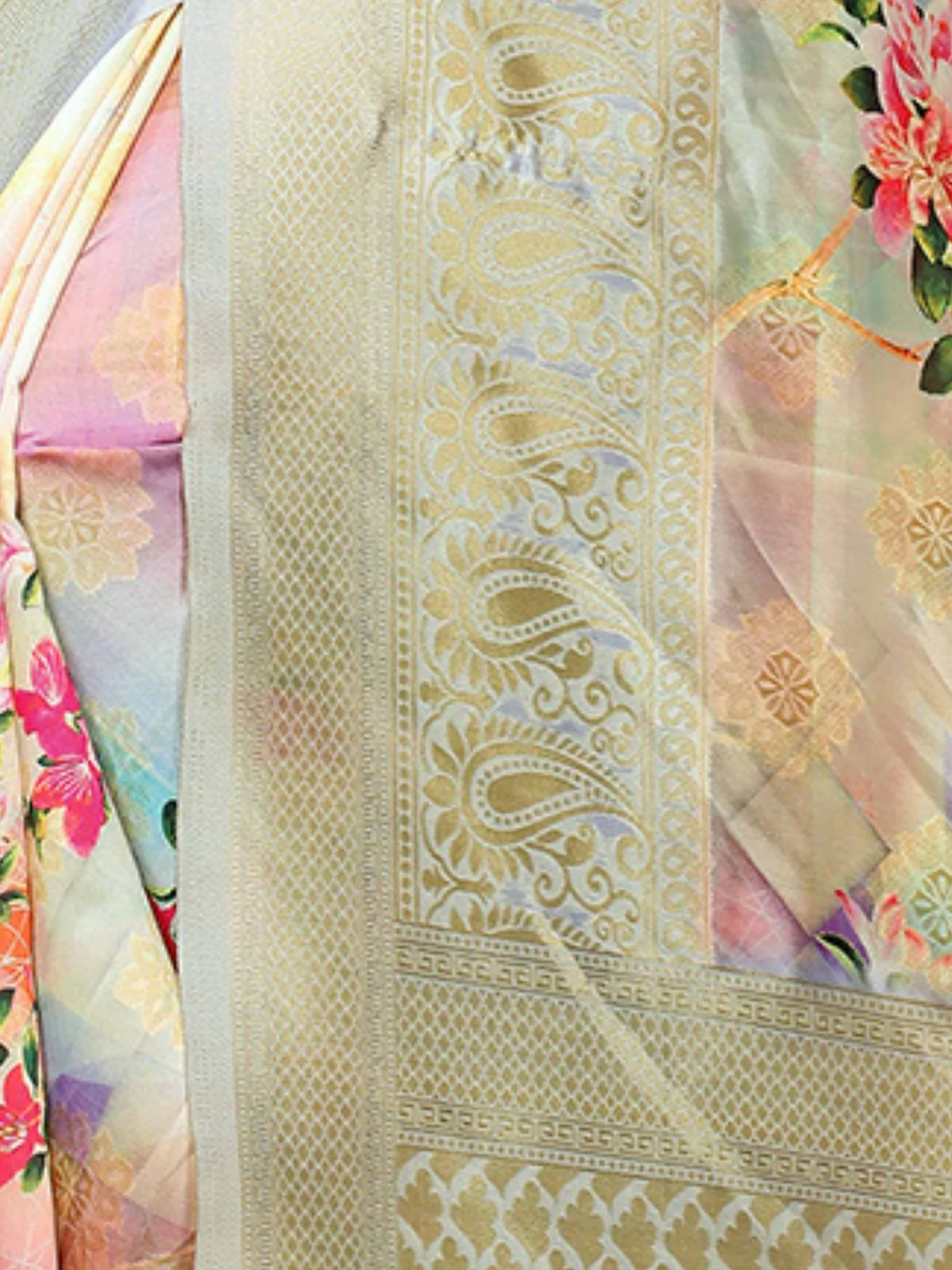 Odette Multicolour Silk Blend Floral Printed Saree For Women - Image 5