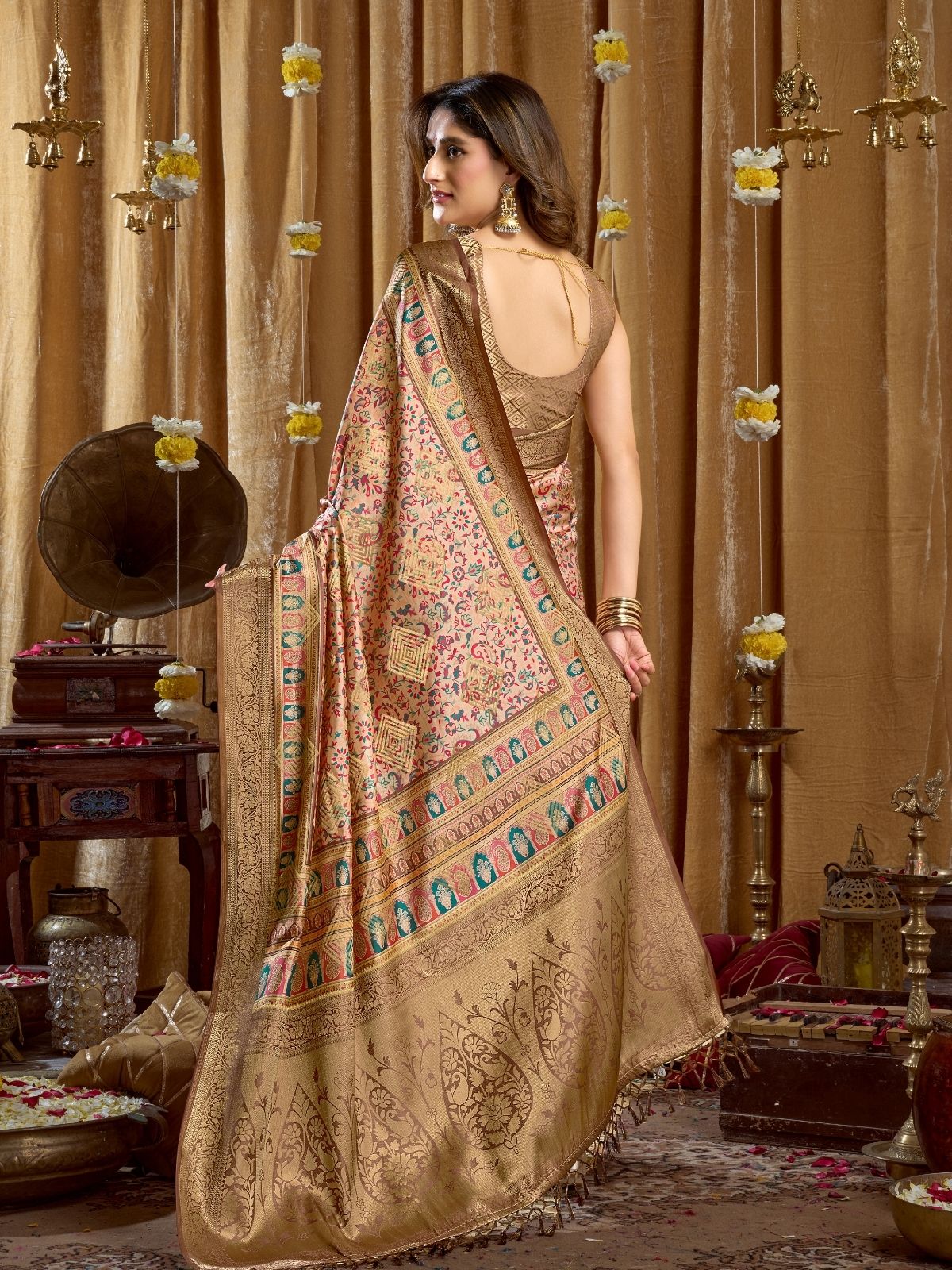 Odette Multicolour Silk Blend Printed Banarasi Saree For Women - Image 4