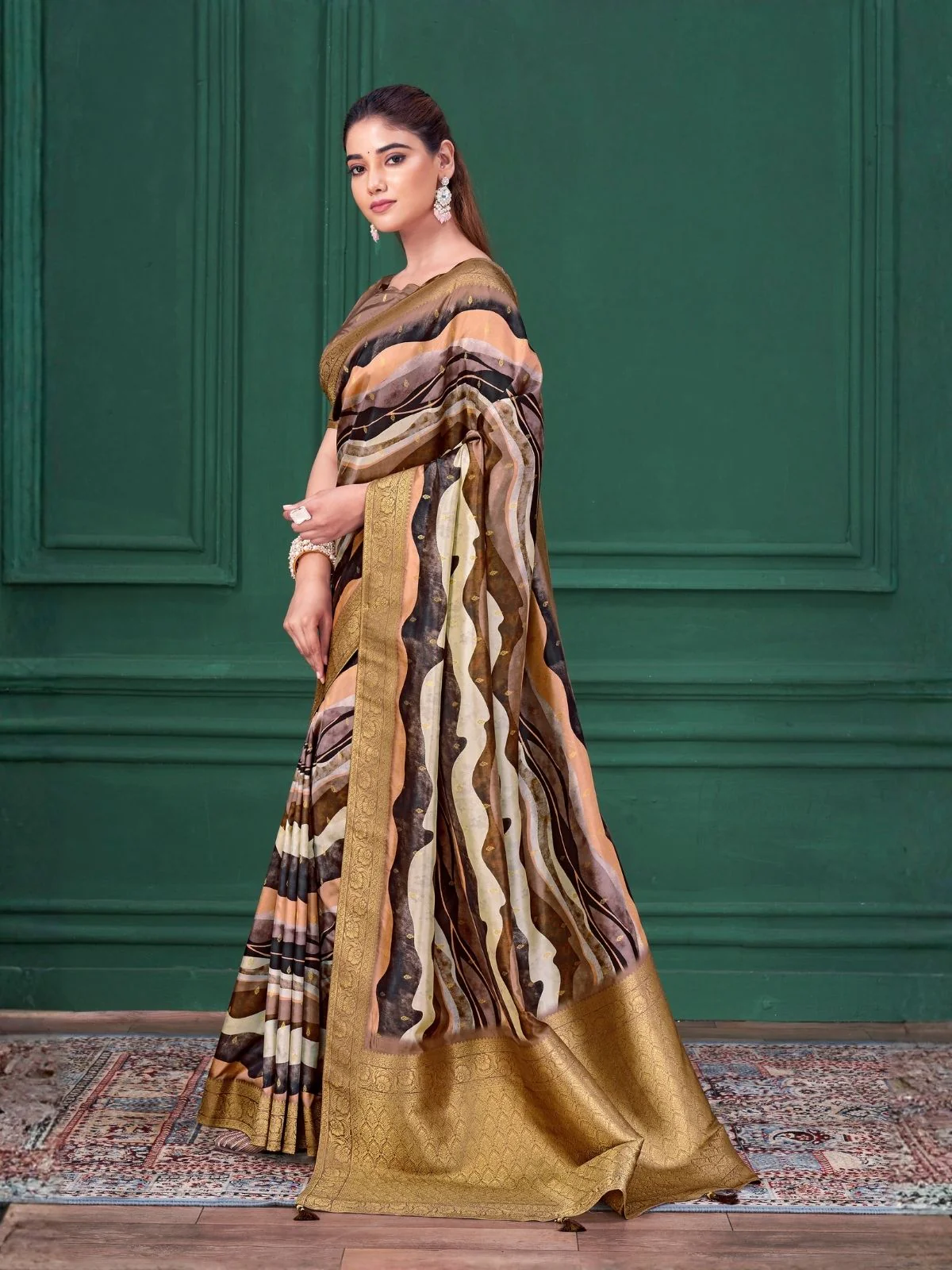 Odette Multicolour Silk Blend Woven Printed Saree For Women - Image 2