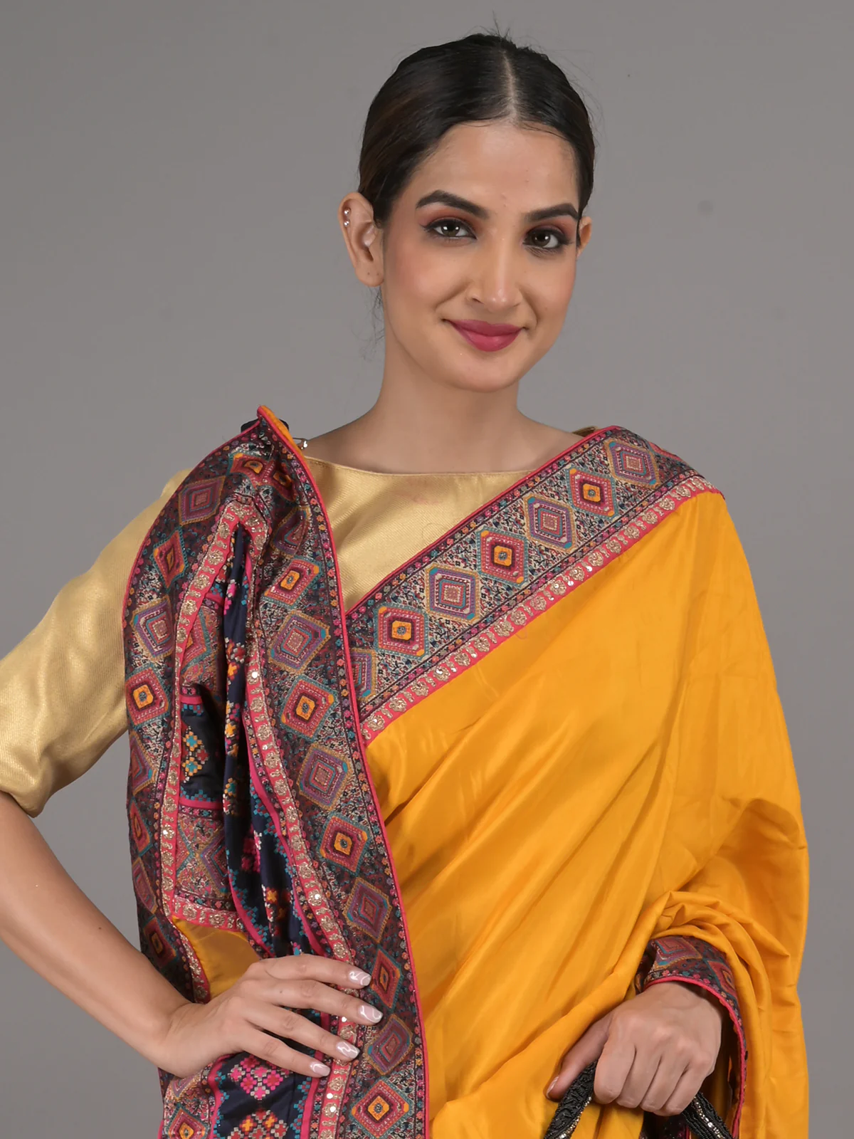 Odette Mustard Embroidered Crepe Silk Saree with Unstitched Blouse for Women - Image 4