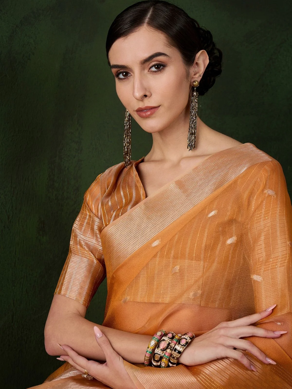Odette Mustard Organza Woven Saree With Unstitched Blouse For Women - Image 3
