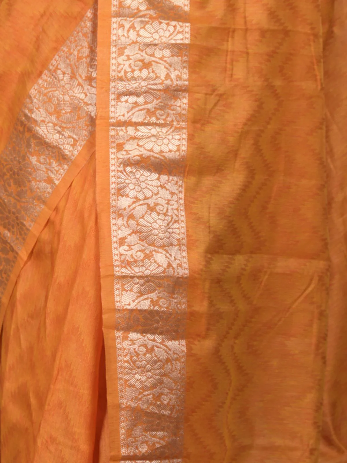 Odette Mustard Woven Cotton Blend Saree for Women - Image 5