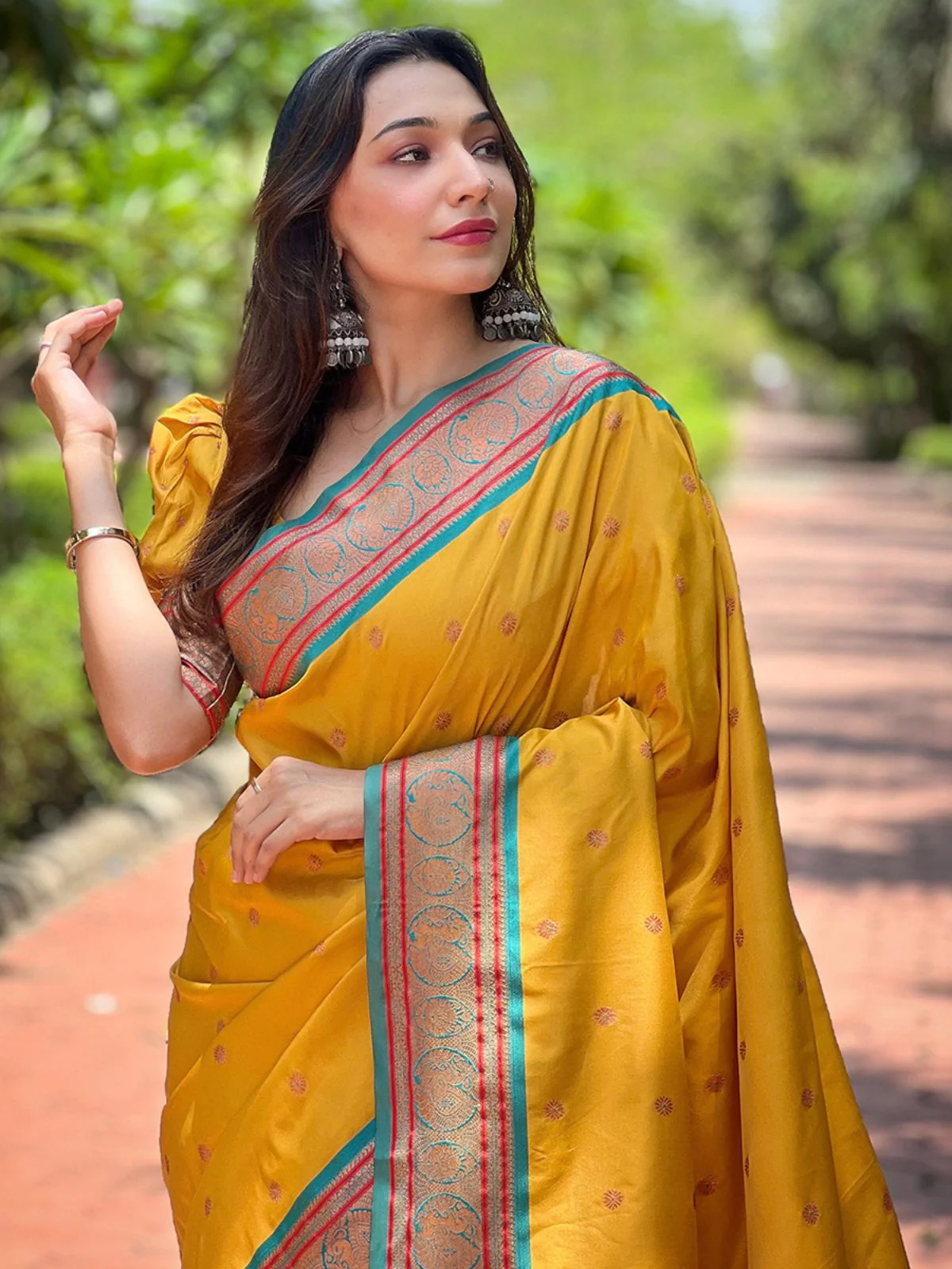 Odette Mustard Woven Design Silk Blend Saree With Unstitched Blouse For Women - Image 3