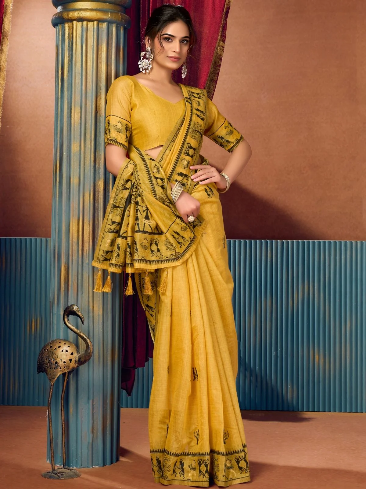 Odette Mustard Yellow Cotton Blend Printed Saree For Women - Image 3