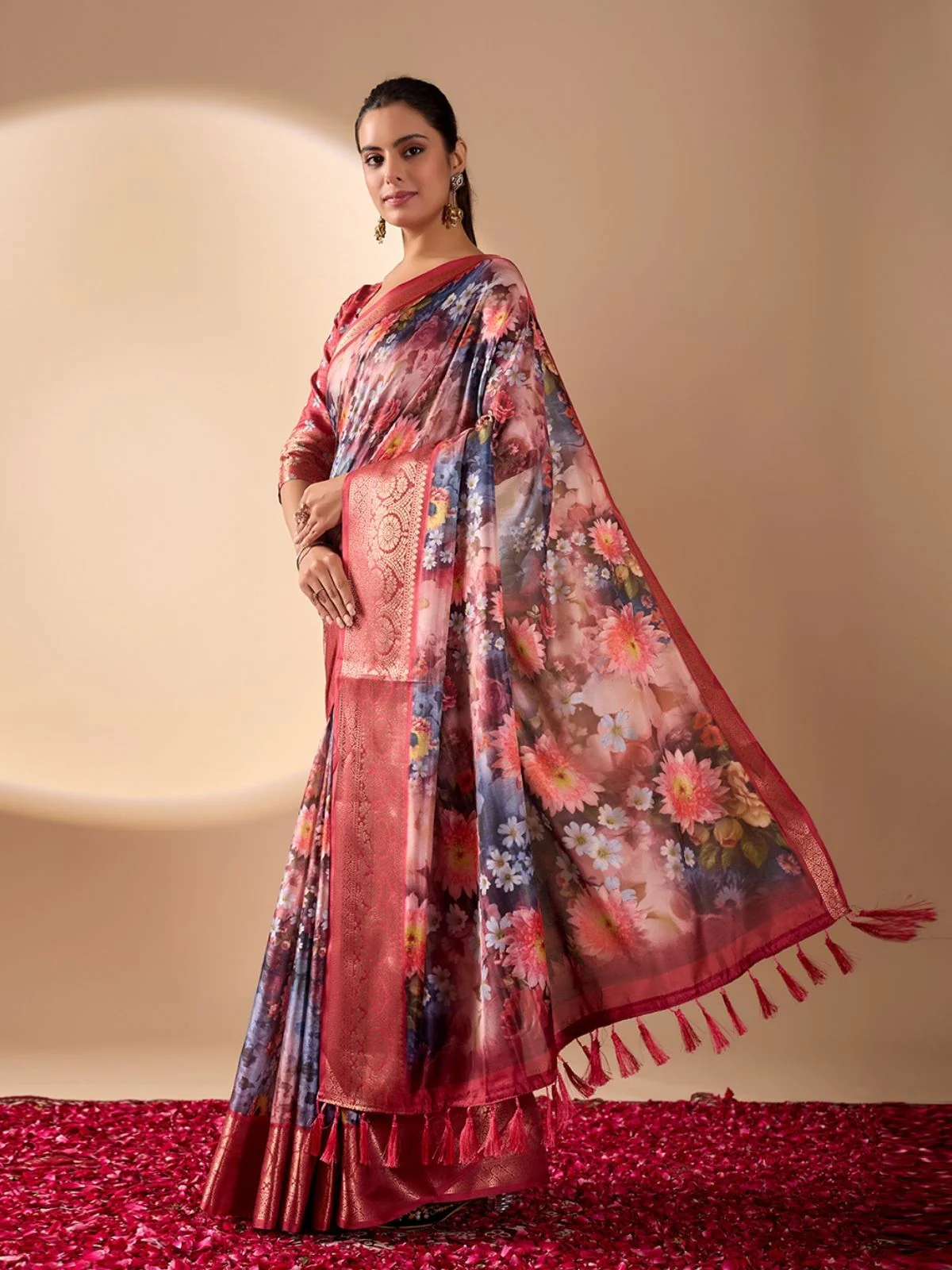 Odette Mutlicolor Silk Blend Printed Saree For Women - Image 2