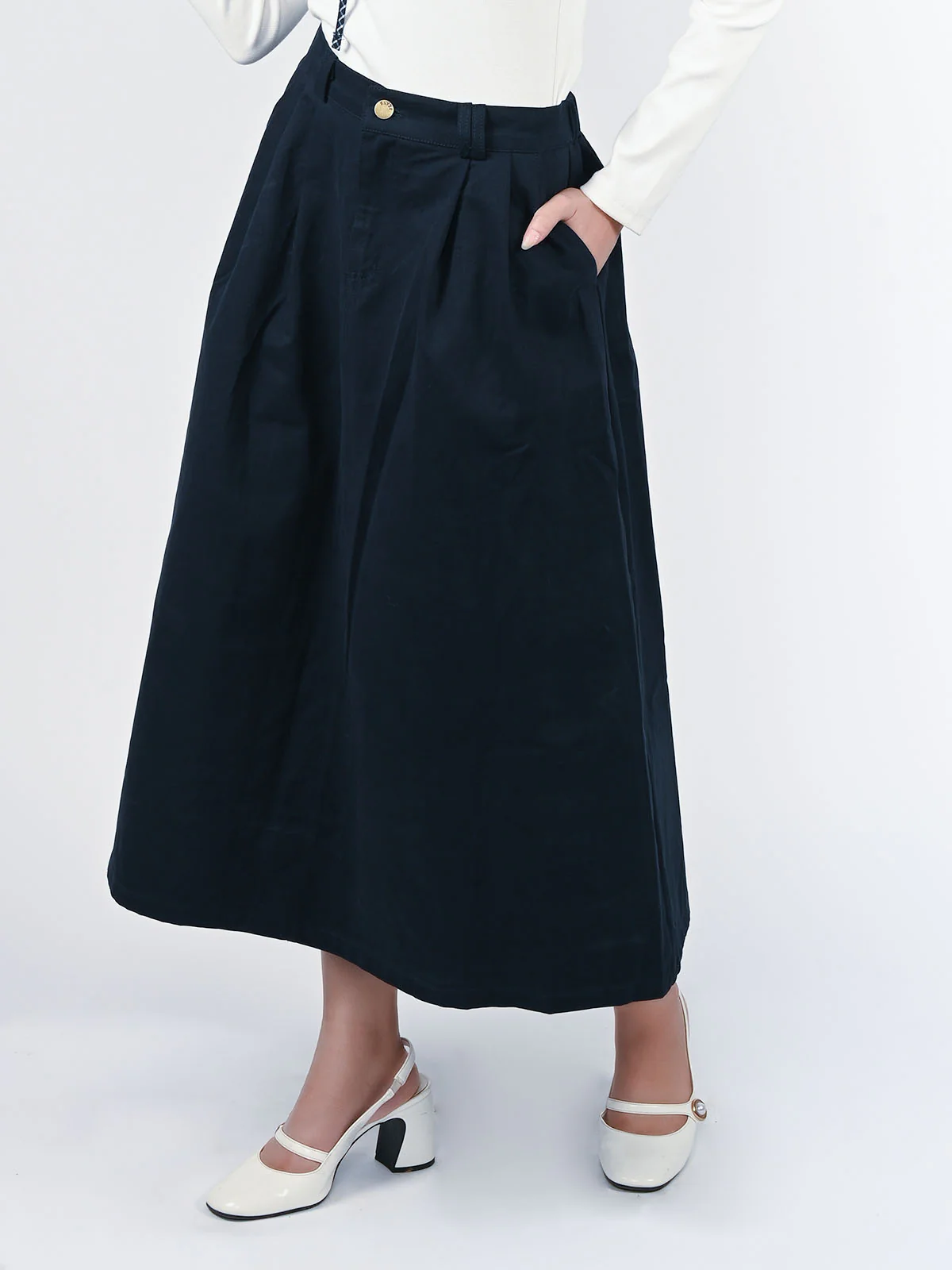 Odette Navy Blue Denim Solid Skirt For Women