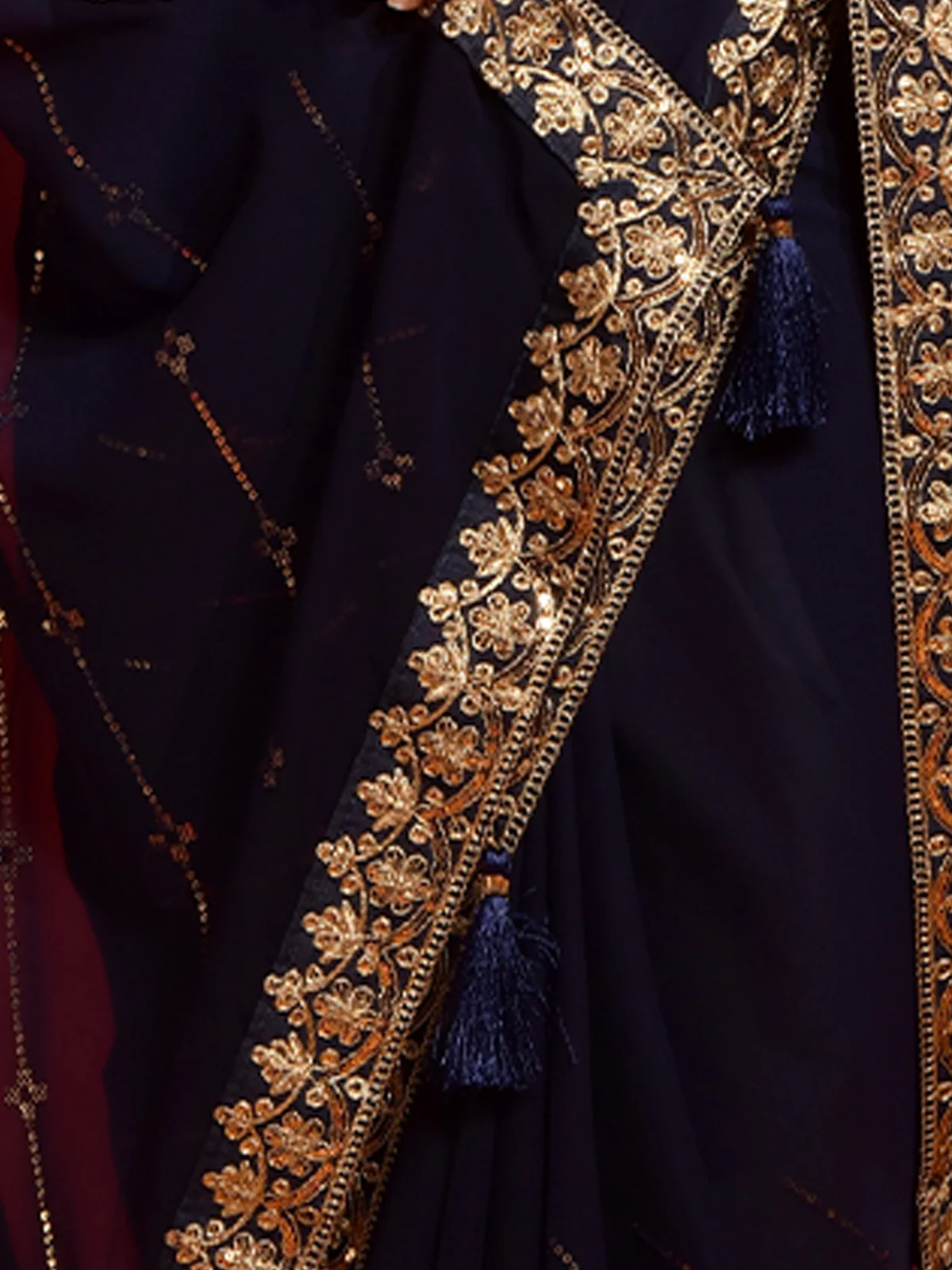 Odette Navy Blue Embroidered Georgette Saree With Unstitched Blouse For Women - Image 8