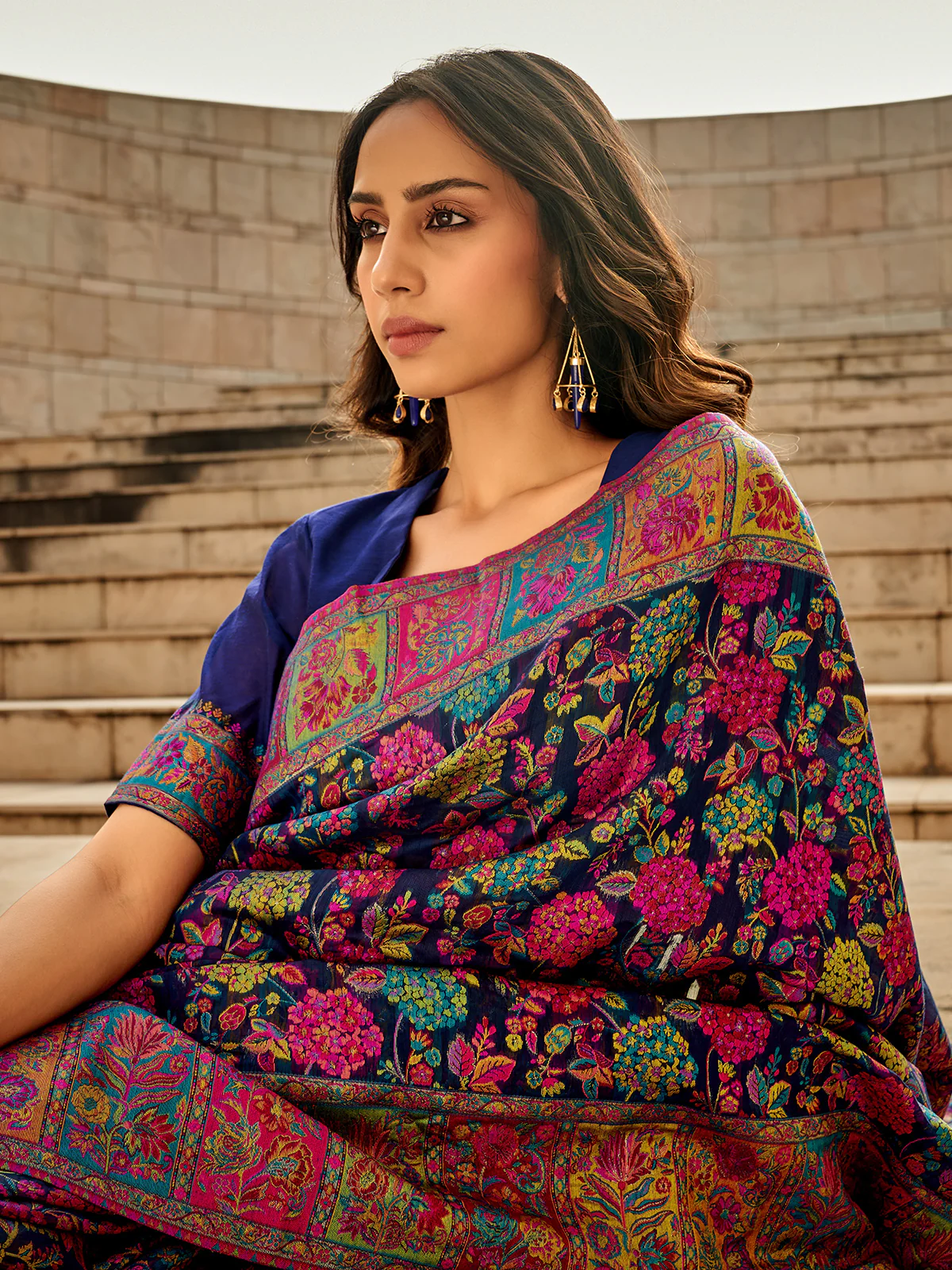 Odette Navy Blue Kashmiri Handloom Woven Saree For Women - Image 4