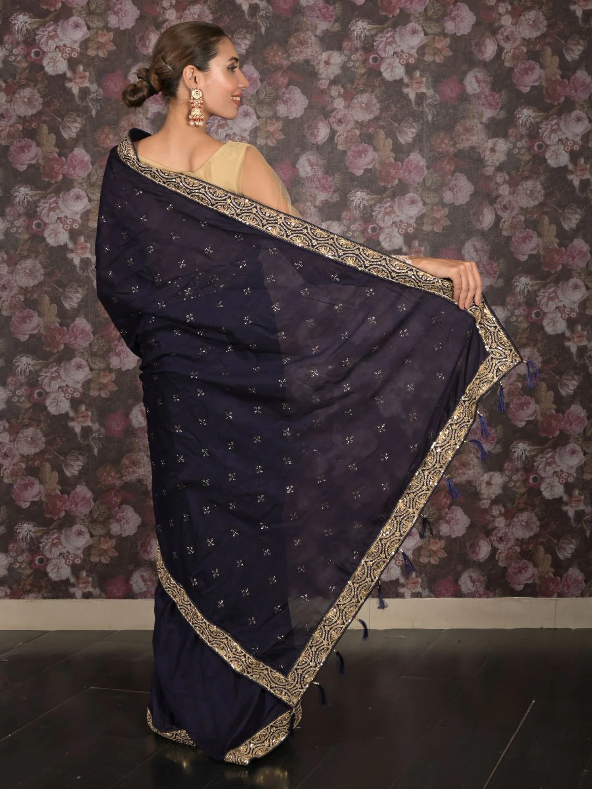 Odette Navy Blue Sequins Embroidered Silk Blend Saree with Unstitched Blouse for Women - Image 4