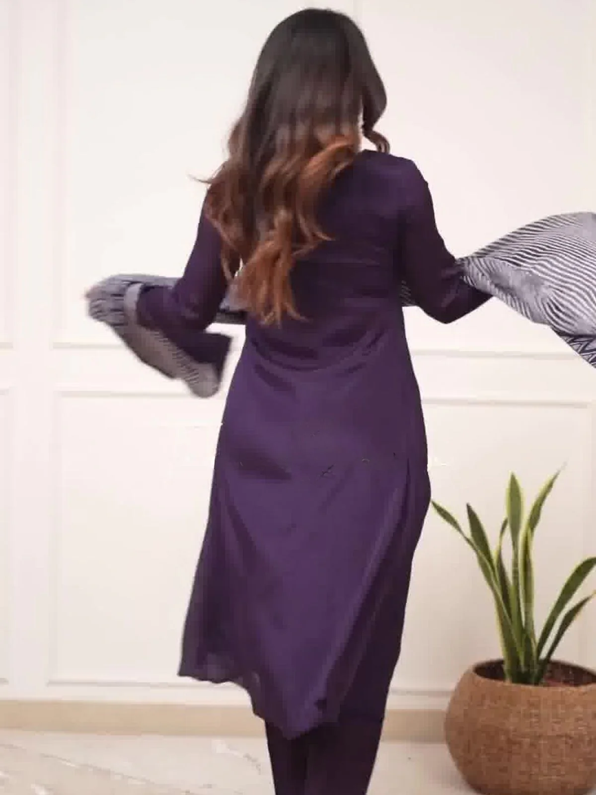 Odette Navy Blue Viscose Embroidered Stitched Kurta Set for Women - Image 4