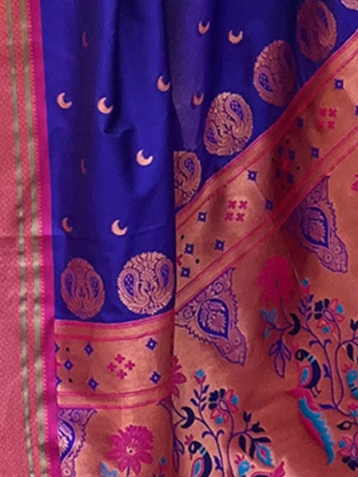 Odette Navy Blue Woven Design Silk Blend Saree With Unstitched Blouse For Women - Image 4