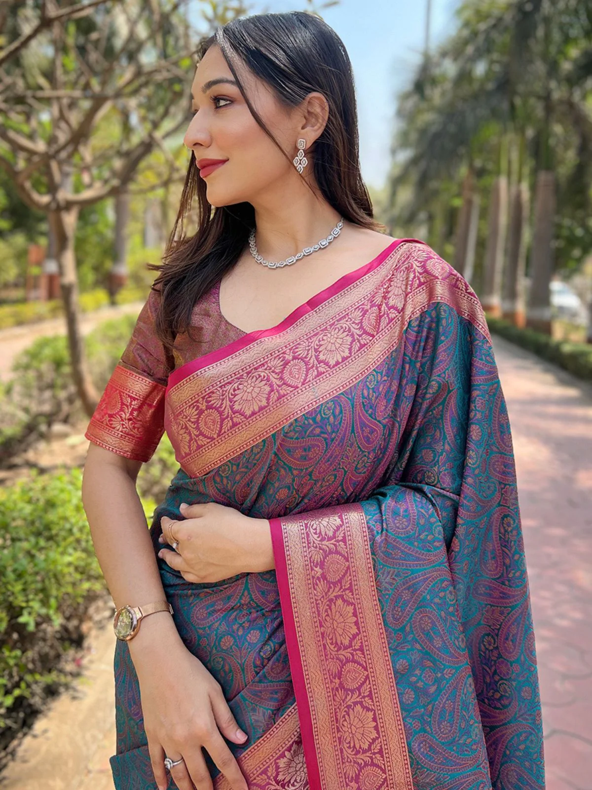 Odette Navy Blue Woven Design Silk Blend Saree With Unstitched Blouse For Women - Image 3